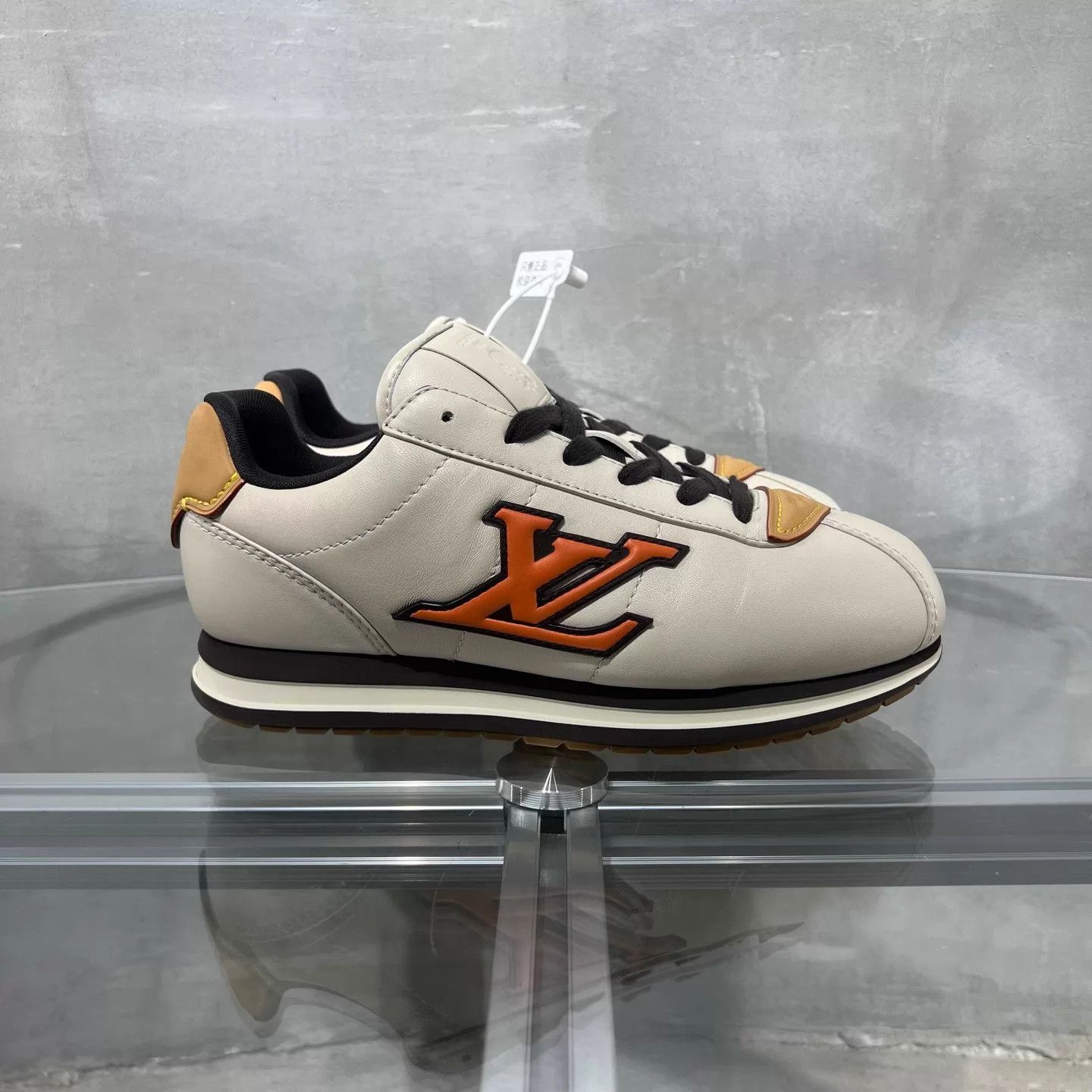 Louis Vuitton LV Buttersoft Beige Sneakers UK7 Original Box Size US 8 / EU 41 - 4 Thumbnail