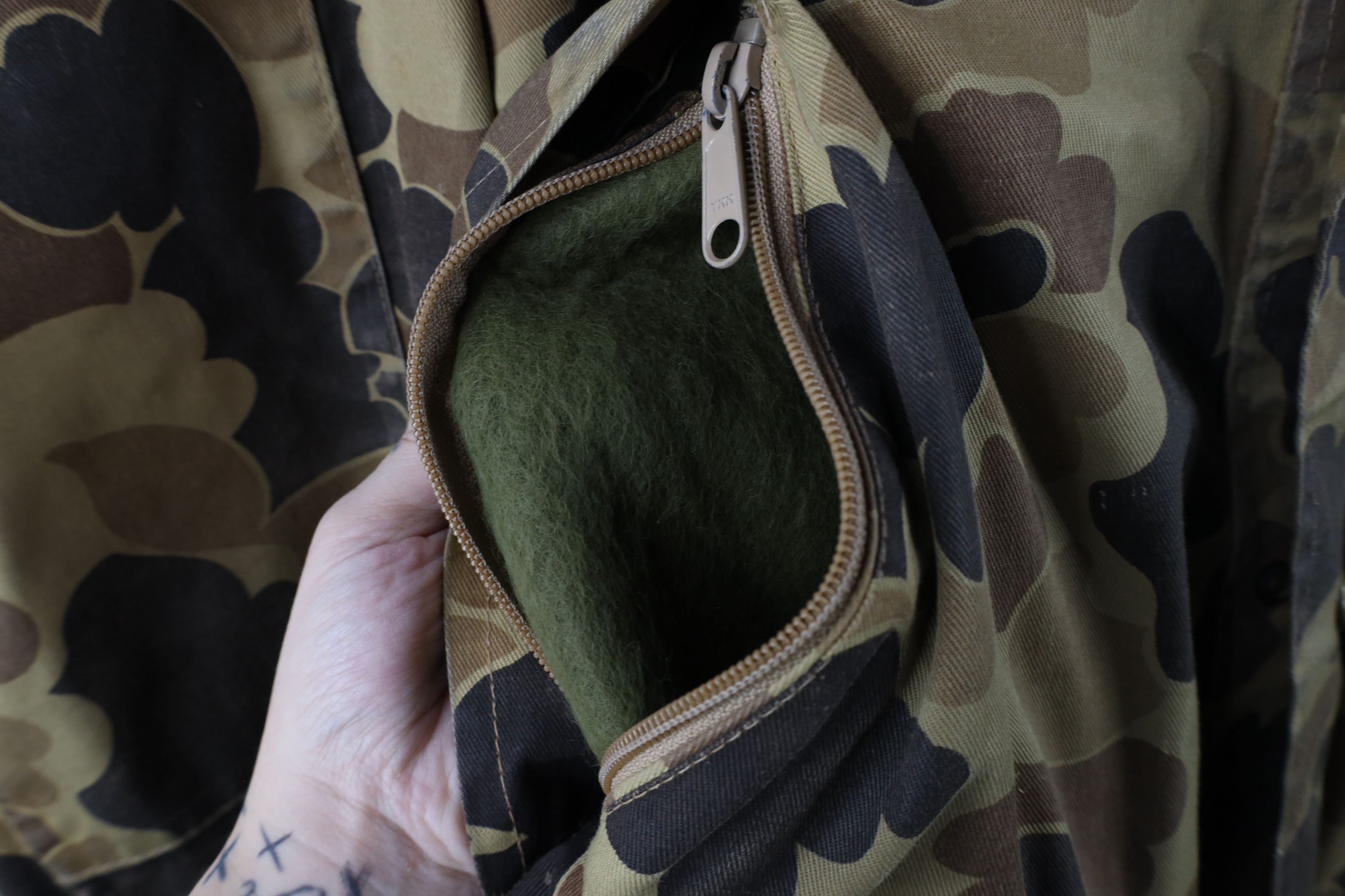 Columbia Vinage 80s Columbia Camouflage Hunting Parka Jacket USA Size US XL / EU 56 / 4 - 5 Thumbnail