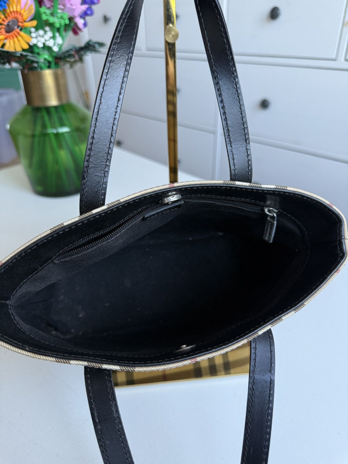 Burberry × Vintage Vintage y2k Burberry bucket handbag nova check avantgarde 90s Size ONE SIZE - 15 Thumbnail