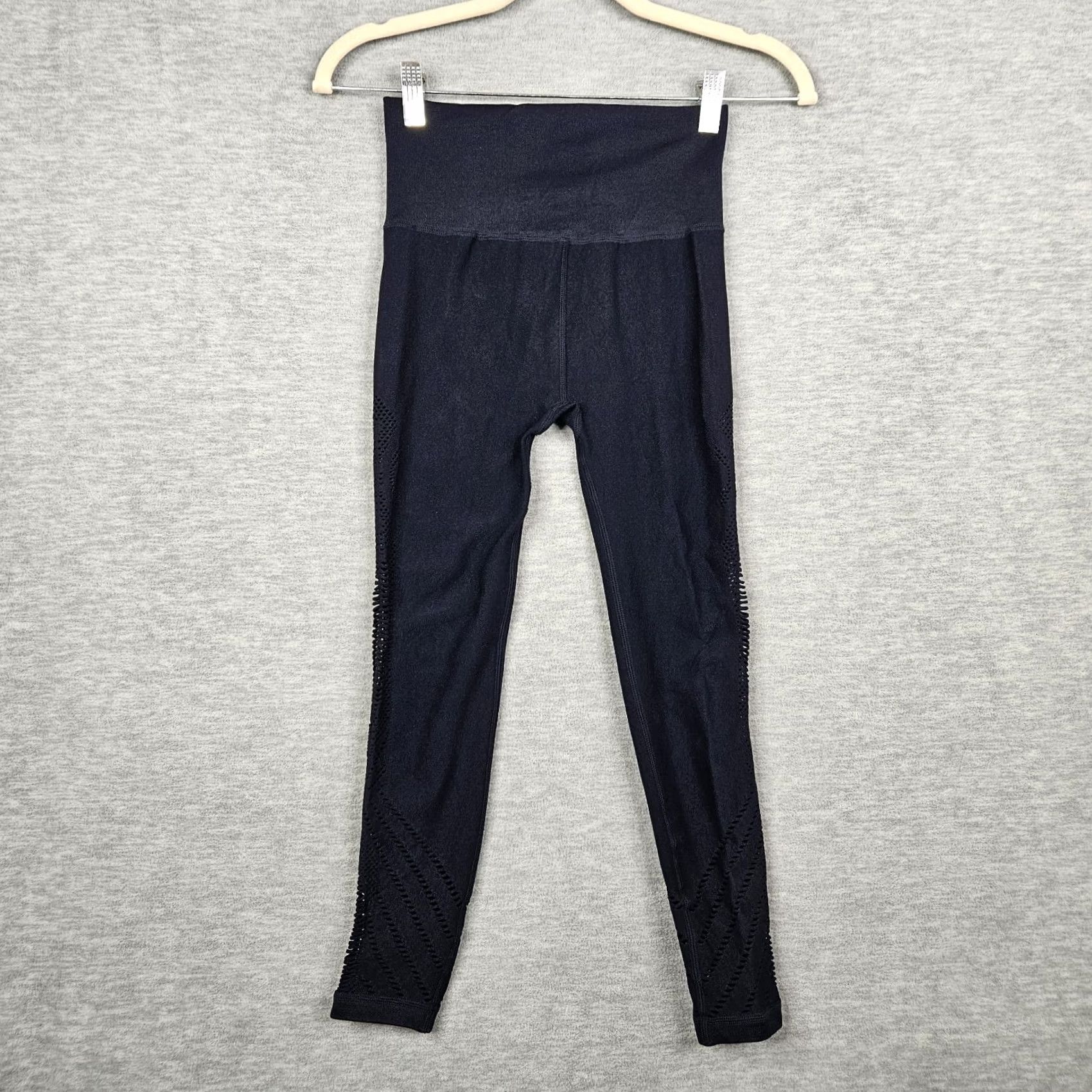 Vintage OYSHO NAVY Blue Seamless Gym Workout Legging Sz M Women’s Activewear Pants Slim Fit Regular H2O? Size 32" / US 10 / IT 46 - 2 Thumbnail