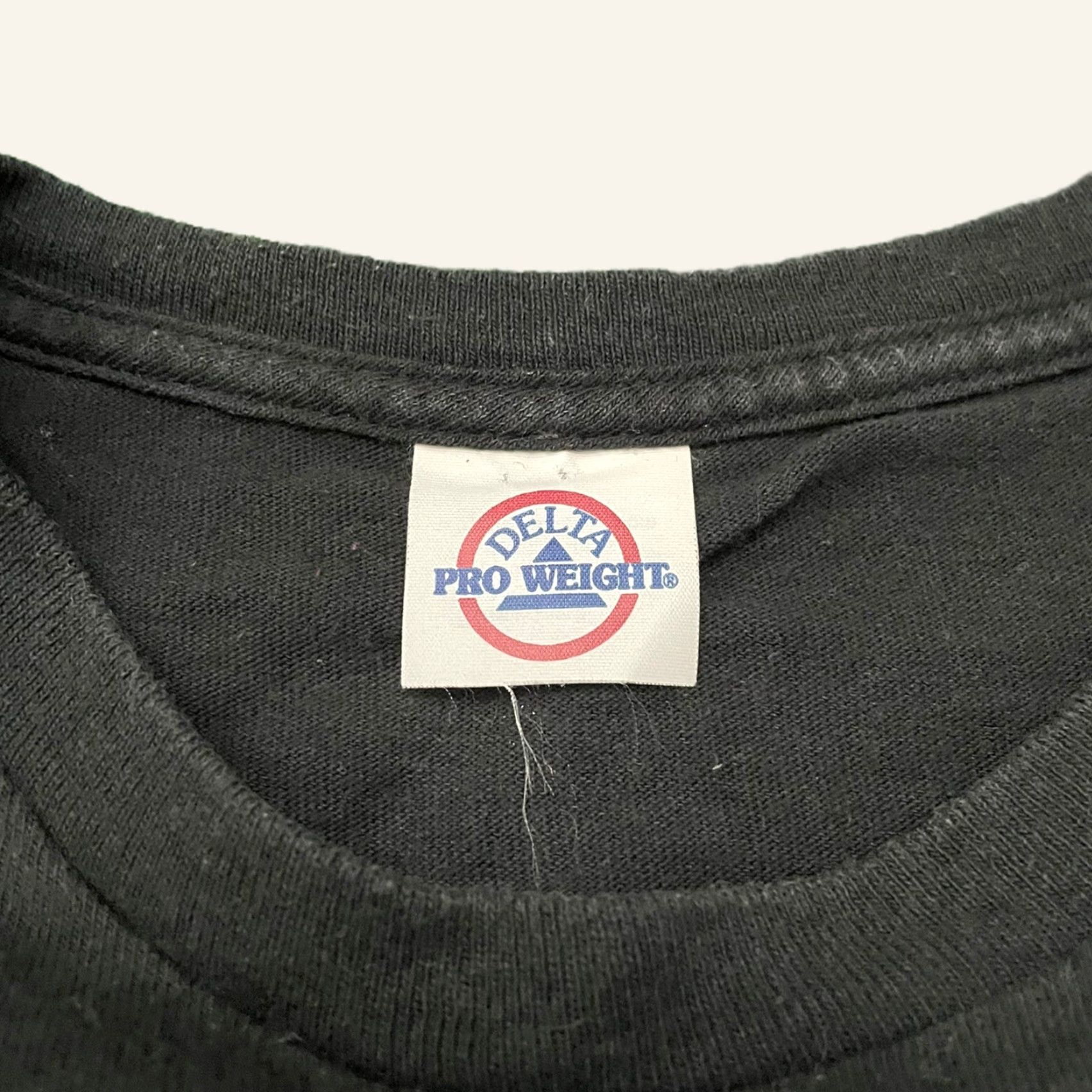 Vintage VINTAGE Delta Pro Weight Skull Shirt Black XL Mens Short Sleeve Cotton Bandana Paisley T-Shirt Size US XL / EU 56 / 4 - 3 Thumbnail