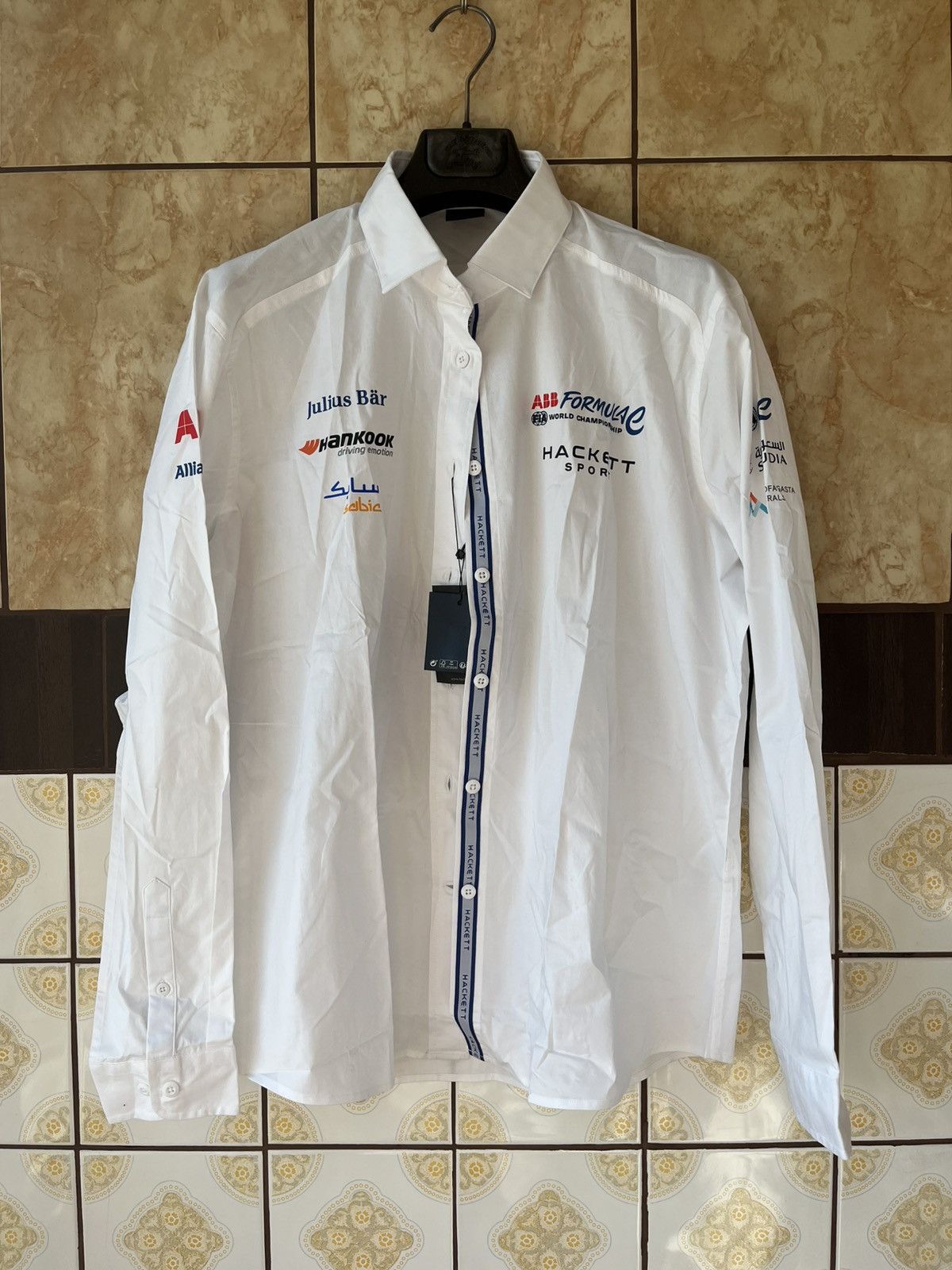 Hackett Abb Formula E Hackett world championship shirt Size US L / EU 52-54 / 3 - 1 Thumbnail