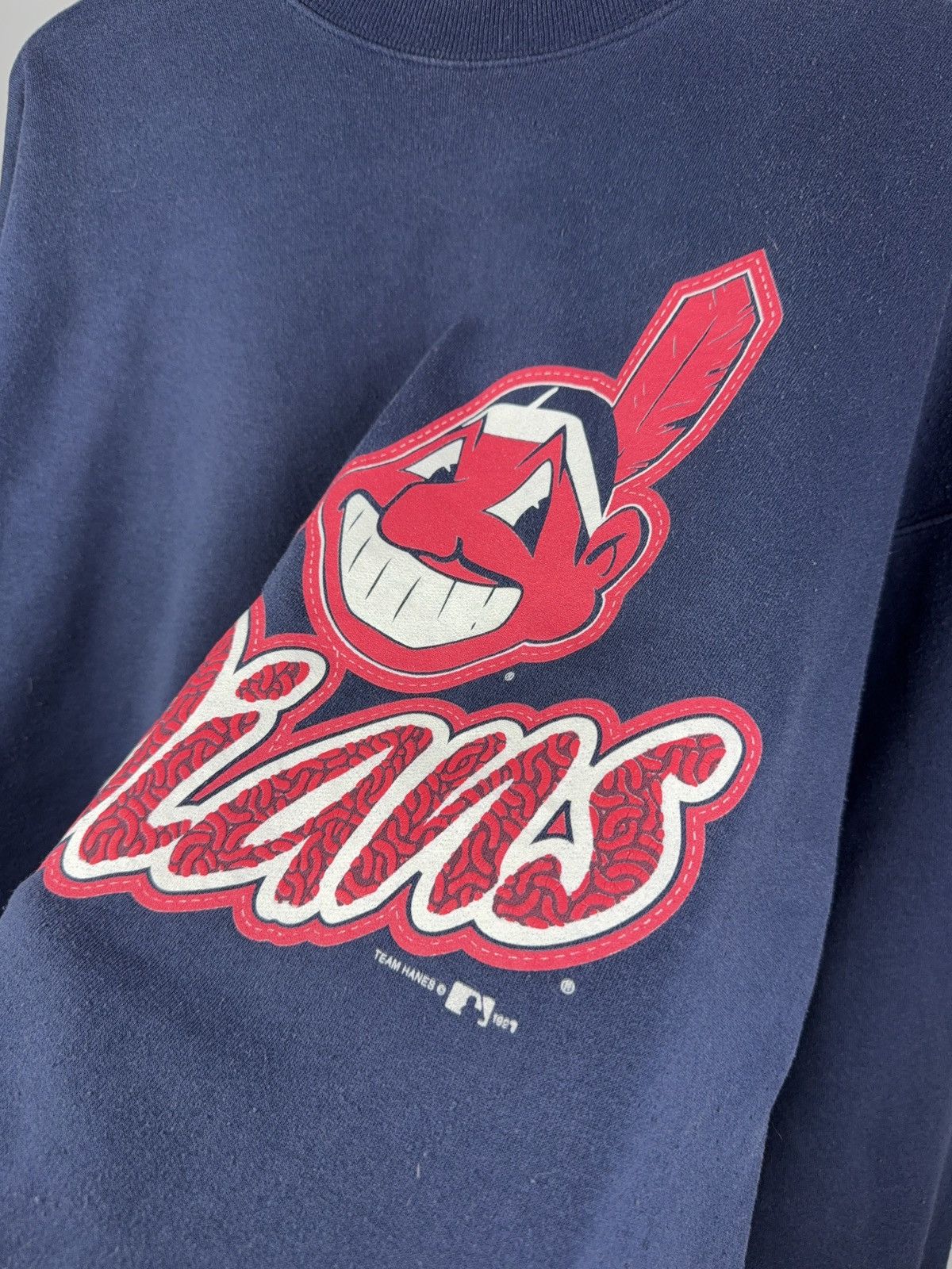 MLB × Vintage Vintage 1997 Cleveland Indians Sweatshirt Hanes XL USA Size US XL / EU 56 / 4 - 4 Thumbnail