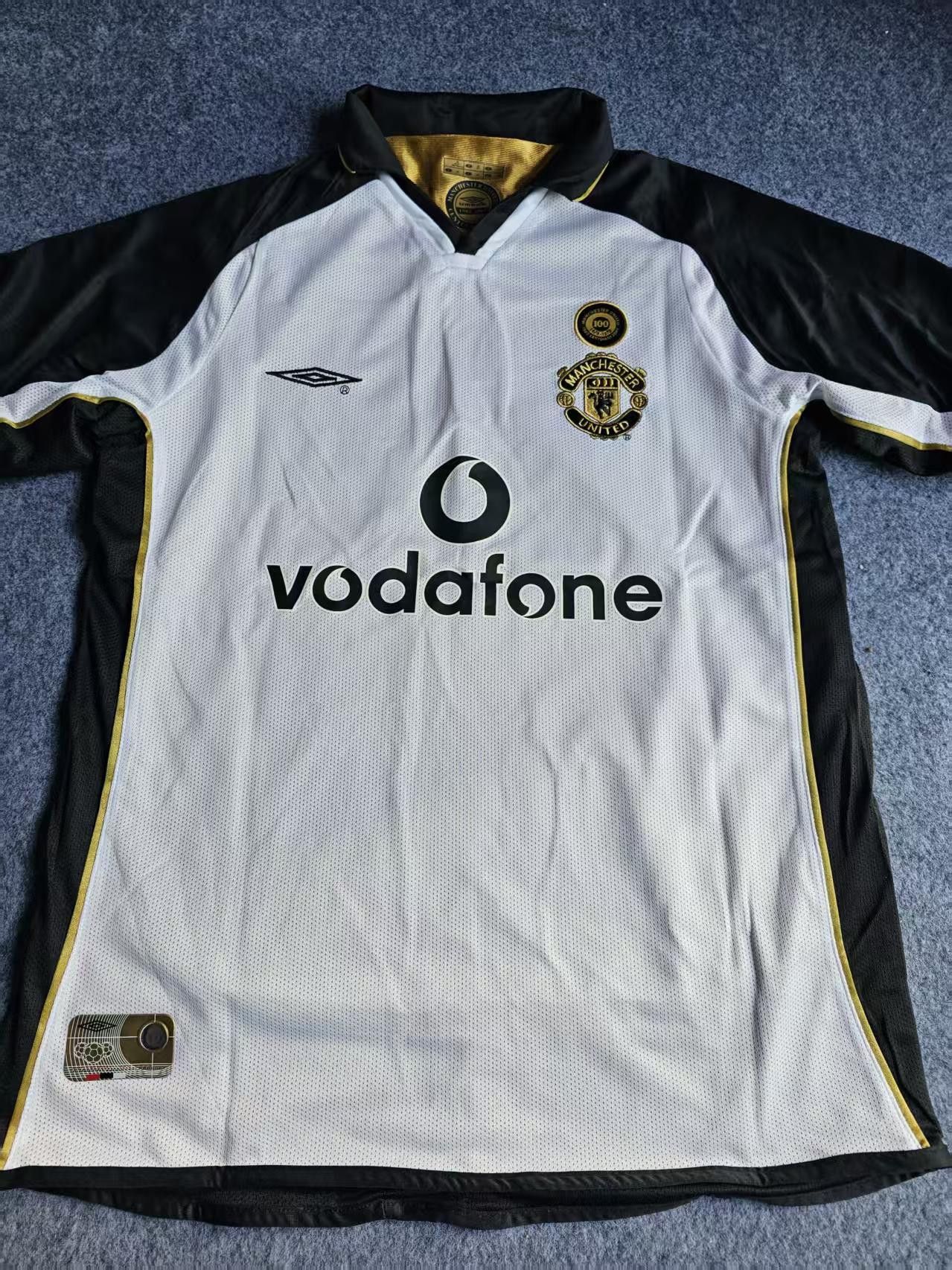 Other 2001 02 MUFC Jersey Double Side Size US M / EU 48-50 / 2 - 2 Thumbnail