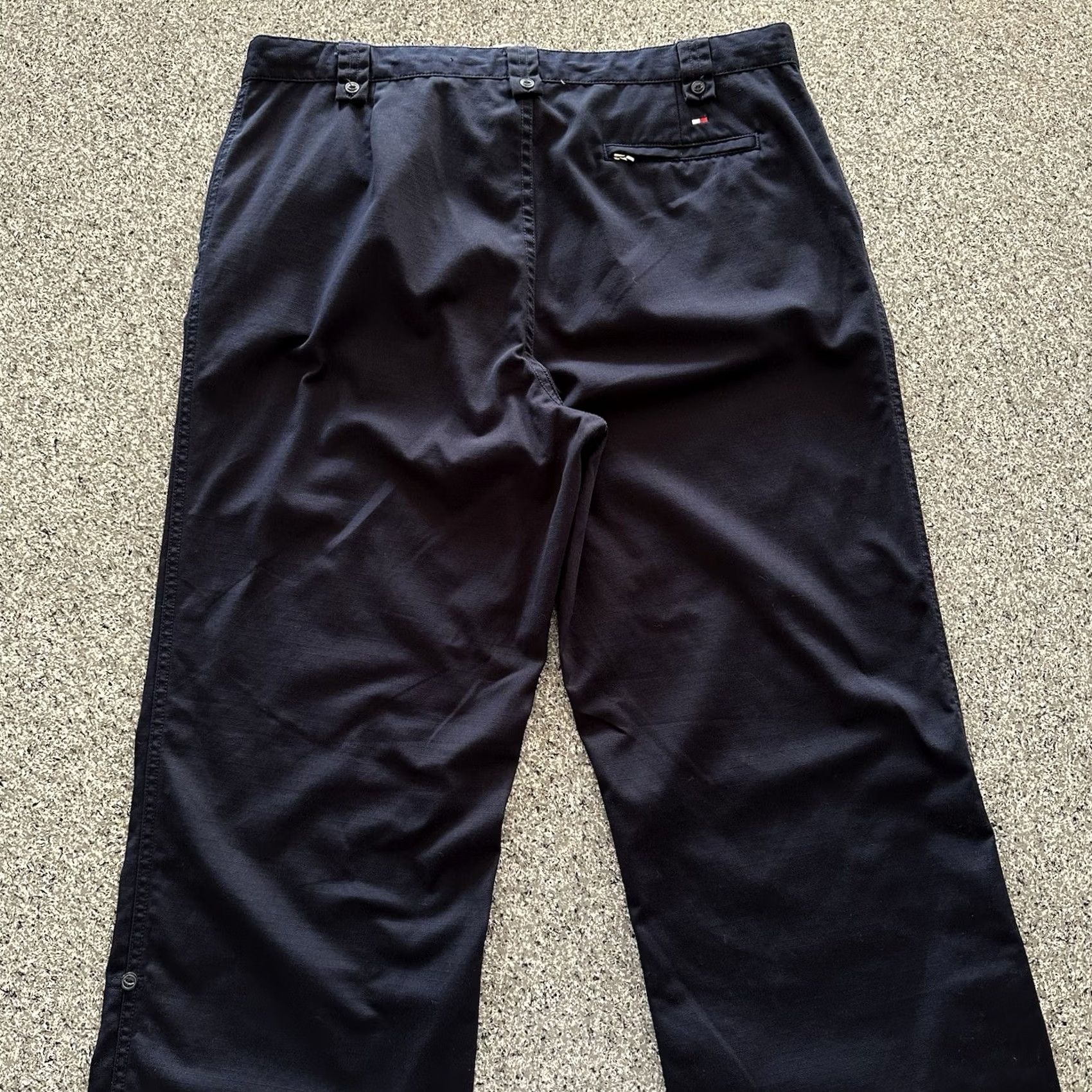 Tommy Hilfiger Tommy Hilfiger Pants Womens 16 Chino Straight 30in inseam Blue 32in Waist Vintage Y2K Buttoned Cuff Size 24" / US 00 / IT 34 - 7 Thumbnail