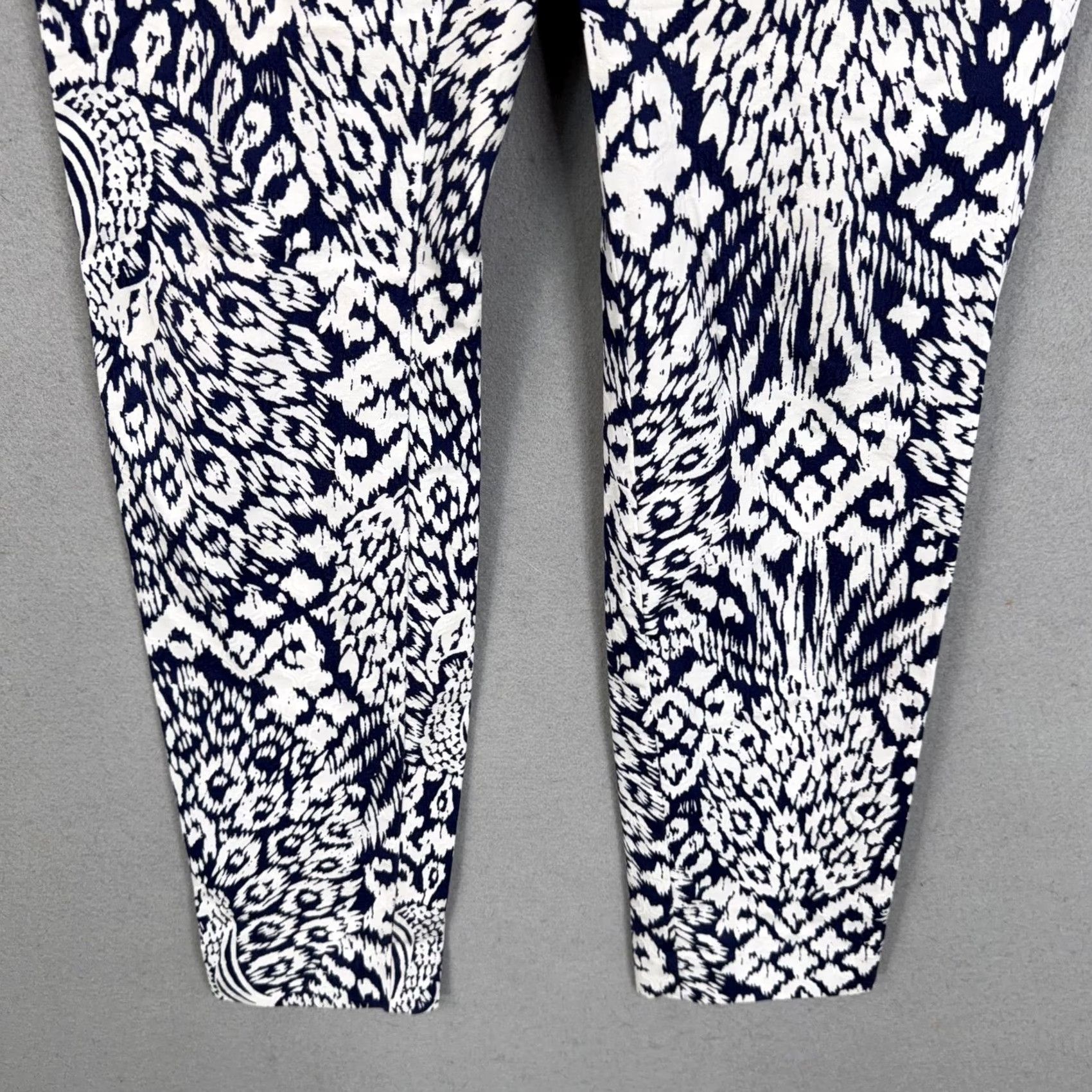 Lilly Pulitzer Lilly Pulitzer Pants Womens 0 Blue Peacock Print Ankle Skinny Stretch Size 25" / US 0 / IT 36 - 3 Thumbnail