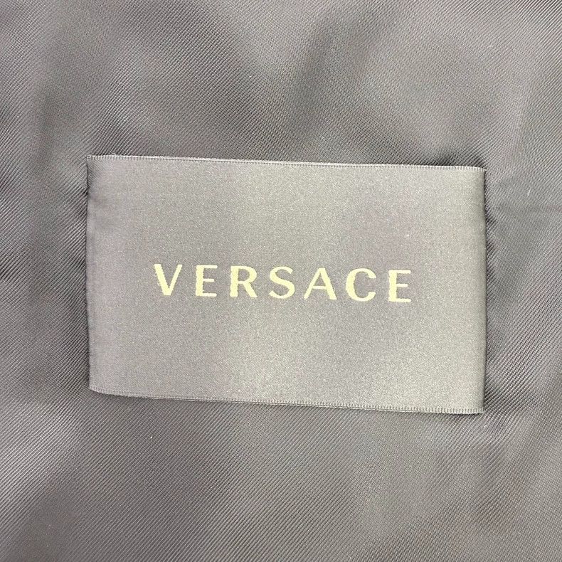 Versace Versace Luxurious baroque velvet coat Size US XL / EU 56 / 4 - 5 Thumbnail