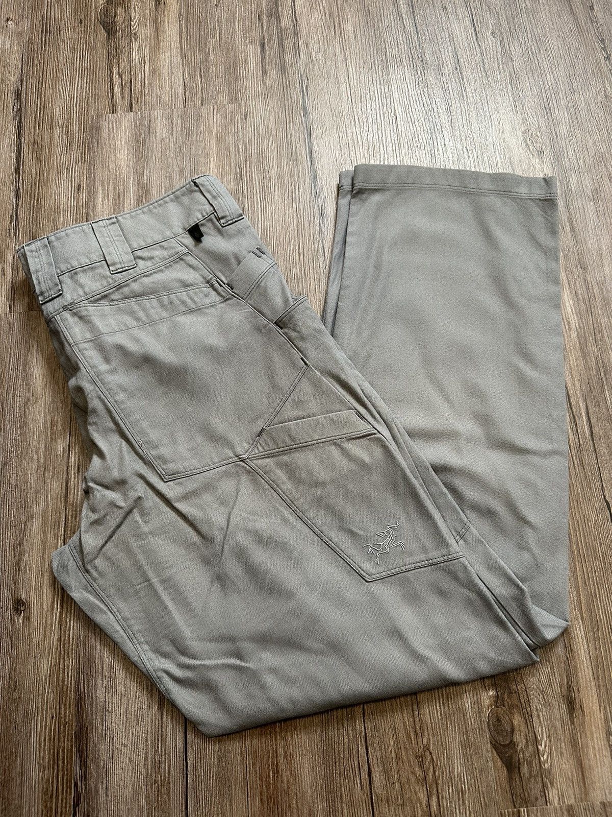 image of Arcteryx Arc’Teryx Carpenter Work Pants in Grey, Men's (Size 34)