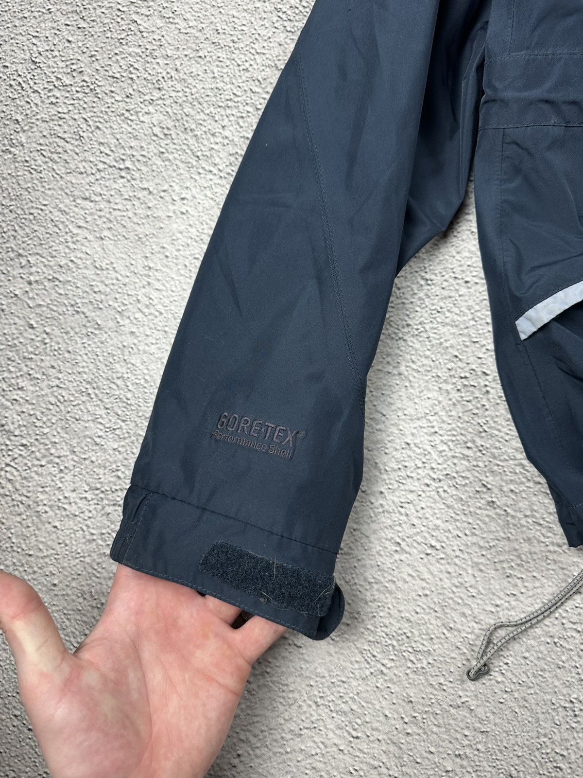 Berghaus Vintage Berghaus Rain Jacket Gore-Tex Outdoor Waterproof Size US M / EU 48-50 / 2 - 8 Thumbnail