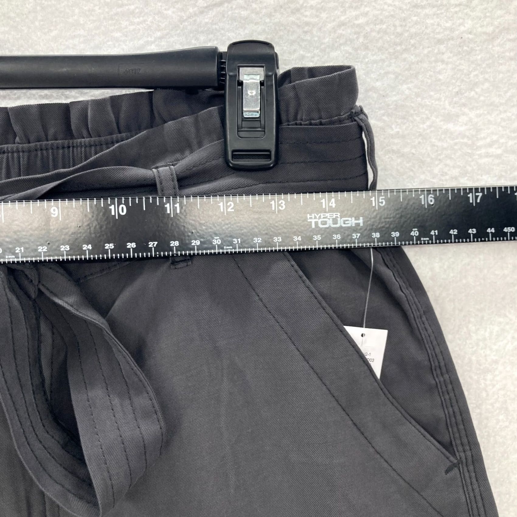 Old Navy Old Navy Womens M Tall Gray Flowy Dress Pants Belted Light Weight High Rise Belted Flat Front Pockets Stretch Comfort Casual Dress Pants Men? Size 32" / US 10 / IT 46 - 6 Thumbnail