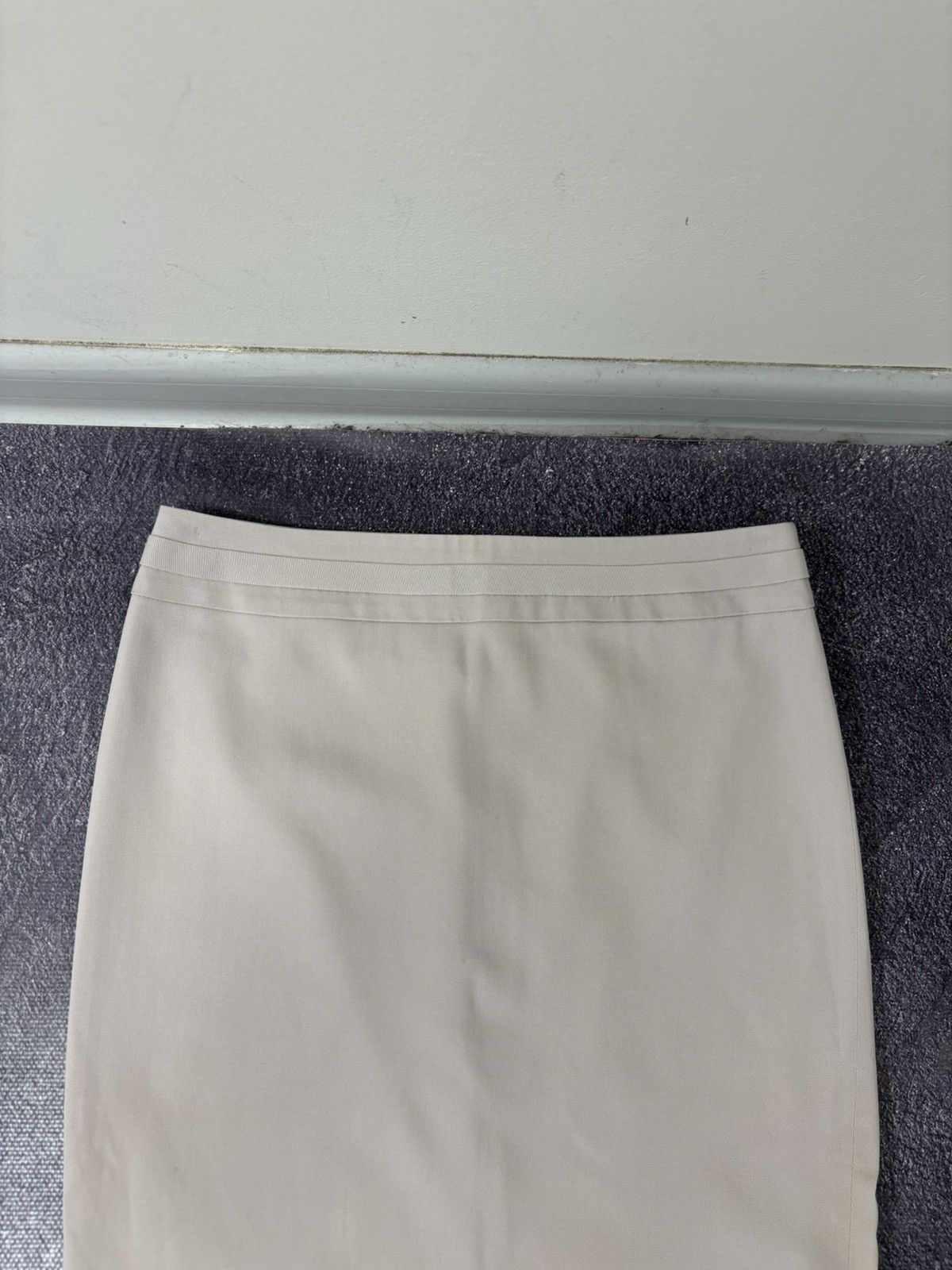Gucci Gucci Vintage Beige Wool Blend Pencil Skirt Size 26" / US 2 / IT 38 - 16 Thumbnail