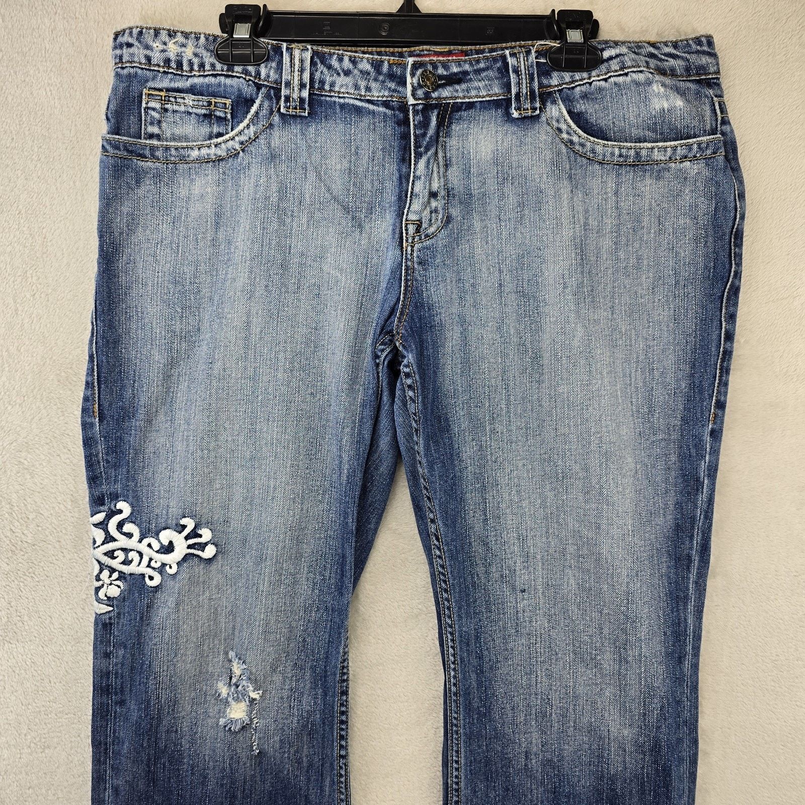 Guess Vtg Guess USA Jeans 34 (Fits 38x30) Embroidered Distressed Size 38" / US 16 / IT 52 - 2 Thumbnail