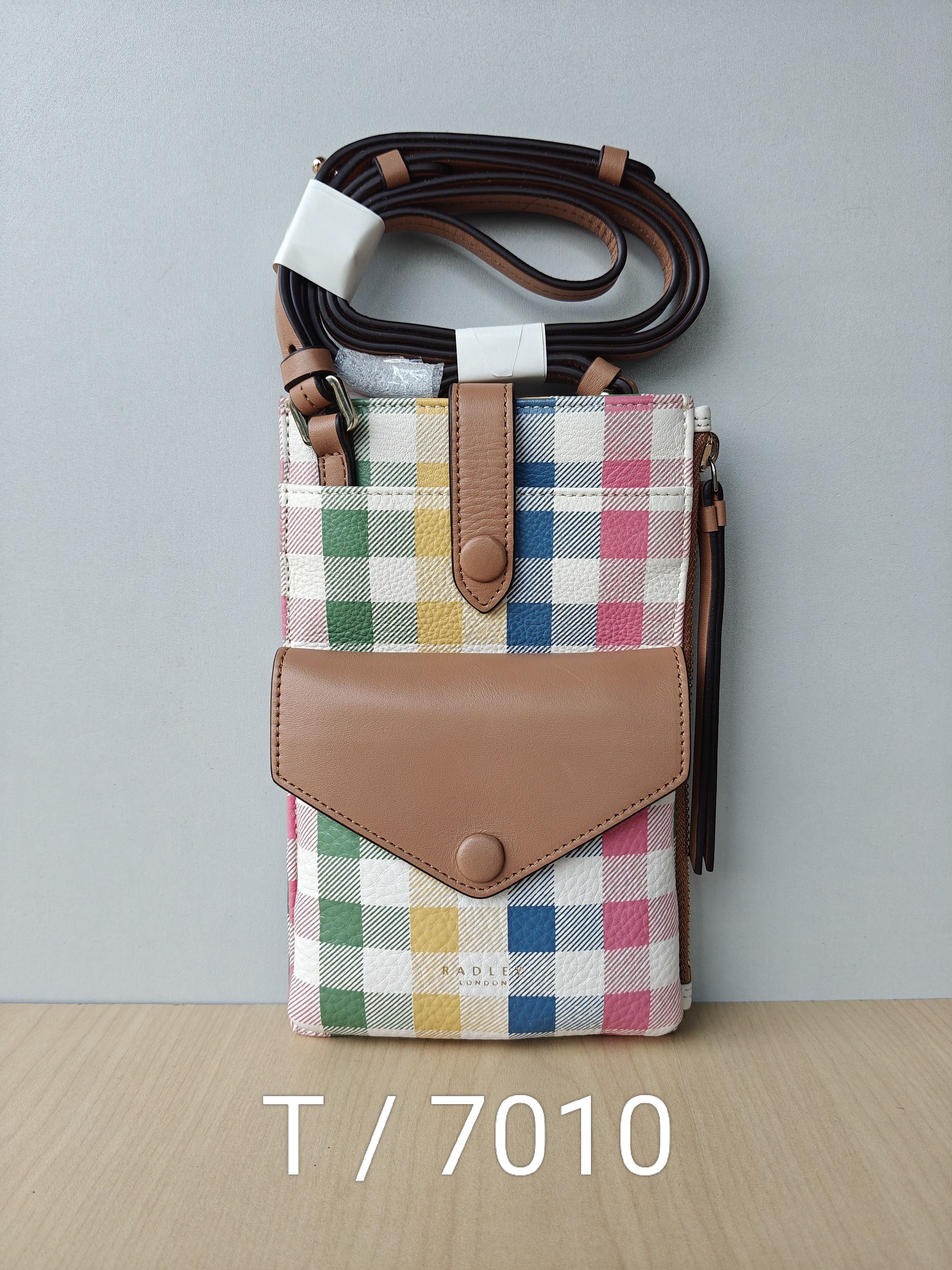 Other Radley London phone crossbody bag Free Shipping T/7010 Size ONE SIZE - 12 Thumbnail