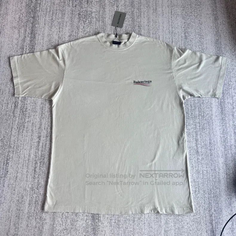 Balenciaga Balenciaga Beige cola short sleeves Size US M / EU 48-50 / 2 - 1 Thumbnail