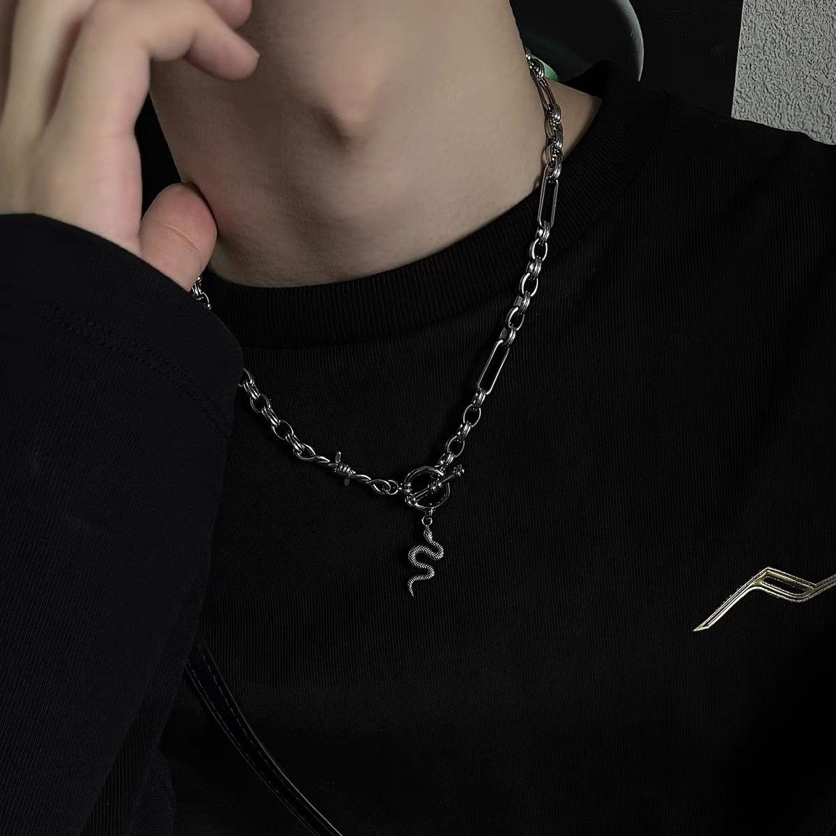Japanese Brand × Vintage Retro punk necklace Size ONE SIZE - 1 Thumbnail