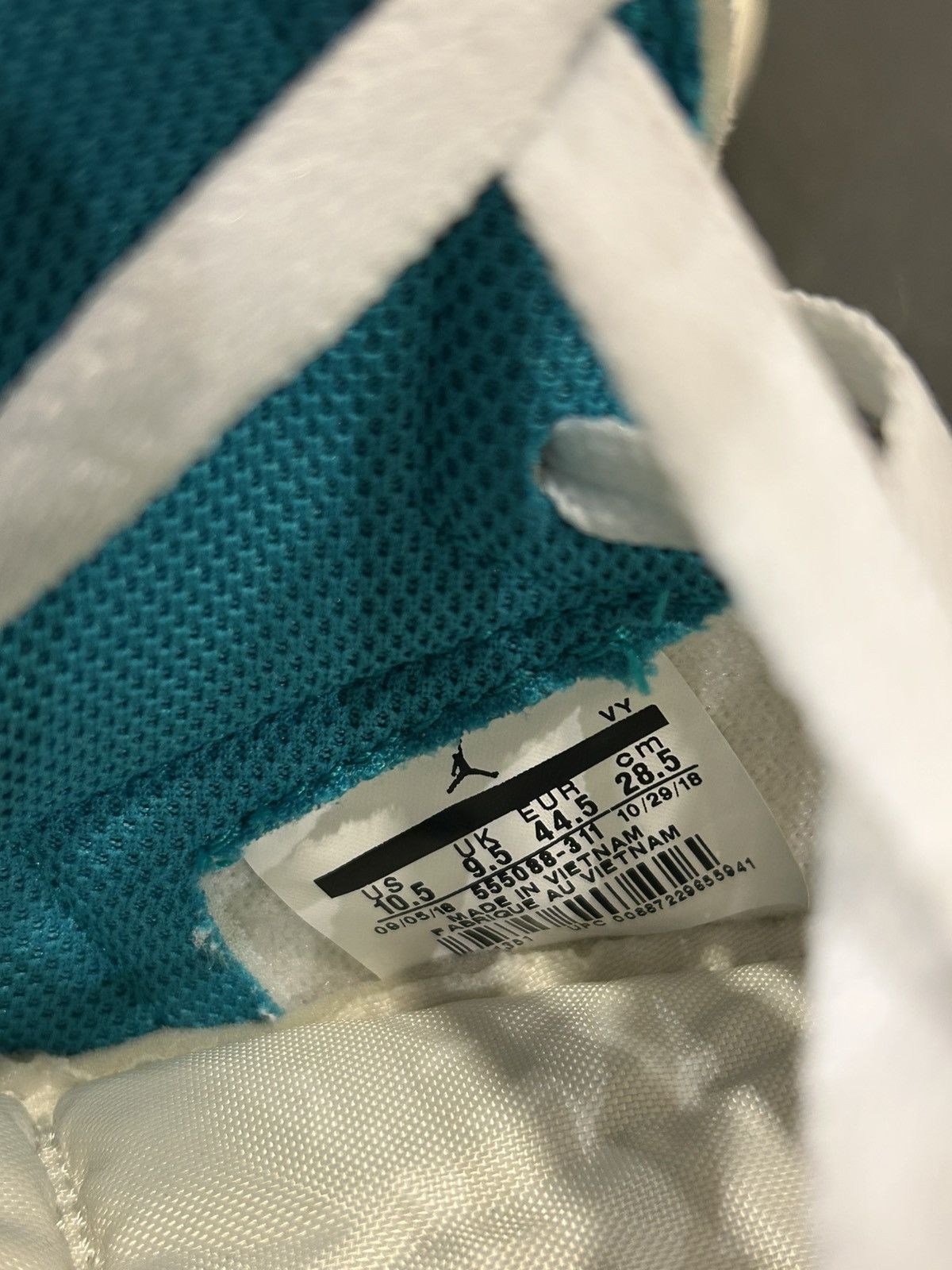 Jordan Brand Jordan 1 Retro ‘Turbo Green’ Size US 10.5 / EU 43-44 - 8 Thumbnail