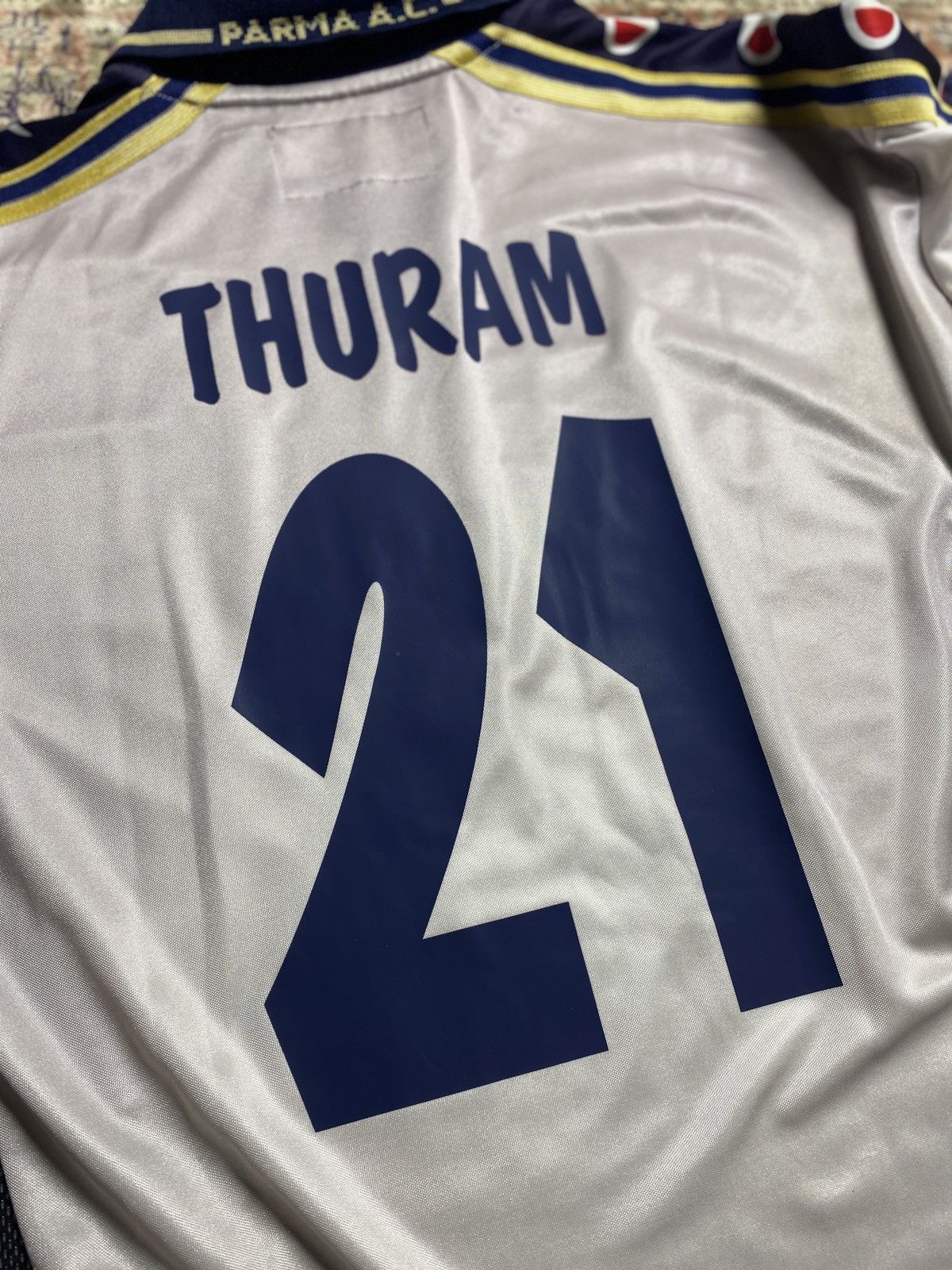 Raised by Champions AC Parma Away 2000/01 Player Issue Long Sleeve Size US XL / EU 56 / 4 - 10 Thumbnail