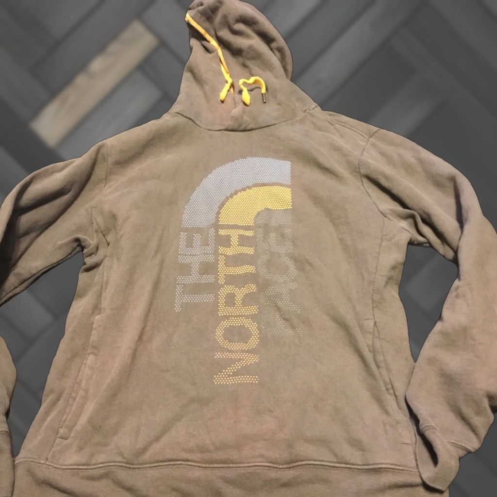 The North Face The North Face Hoodies Mens Half Dome Pullover Hoodie Gray M Logo Graphic Print All Seasons Jersey Cotton Polyester Regular Size M (Men) Size US M / EU 48-50 / 2 - 1 Thumbnail