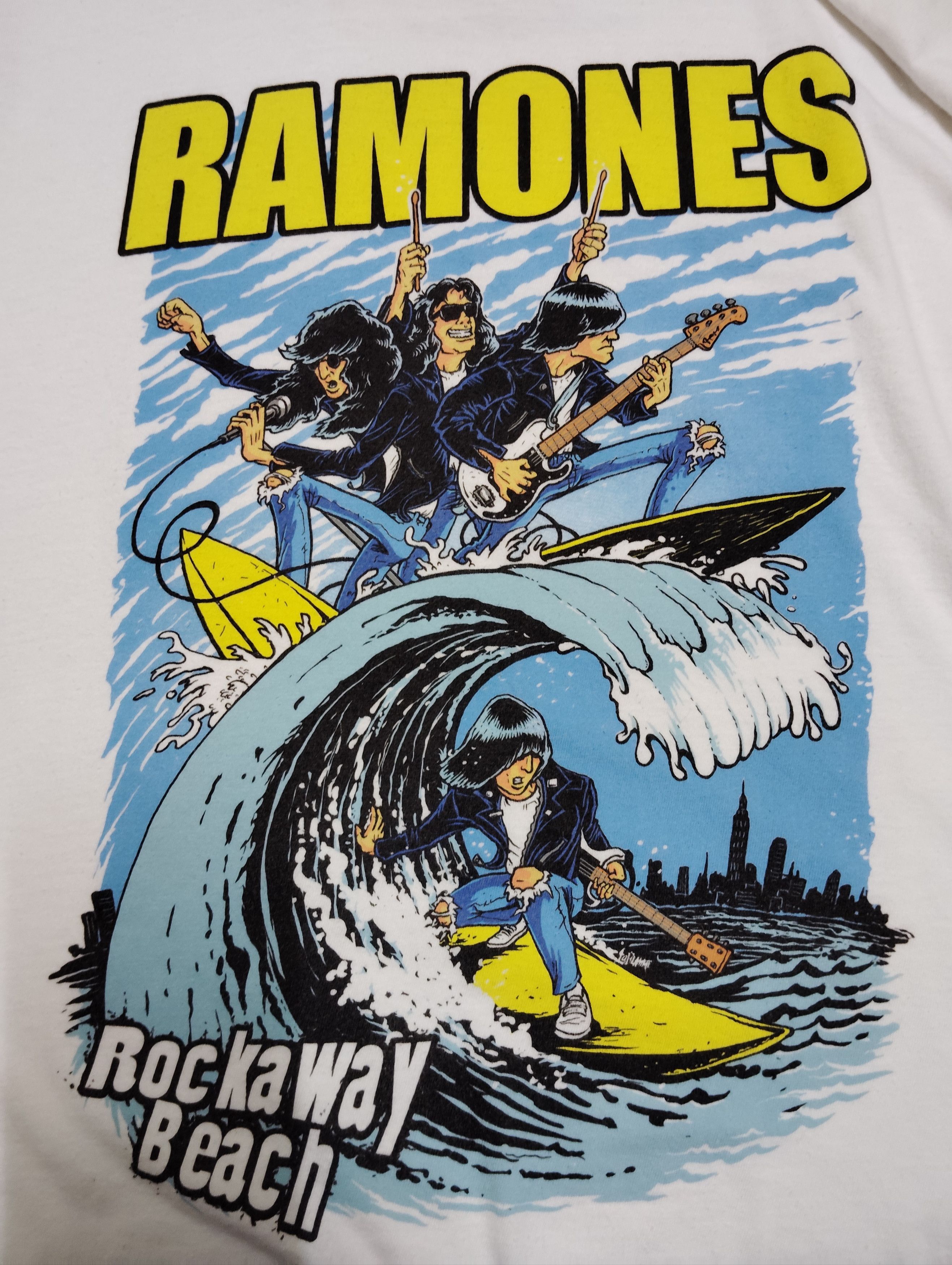 Band Tees RAMONES BAND T-SHIRT Size US L / EU 52-54 / 3 - 4 Thumbnail