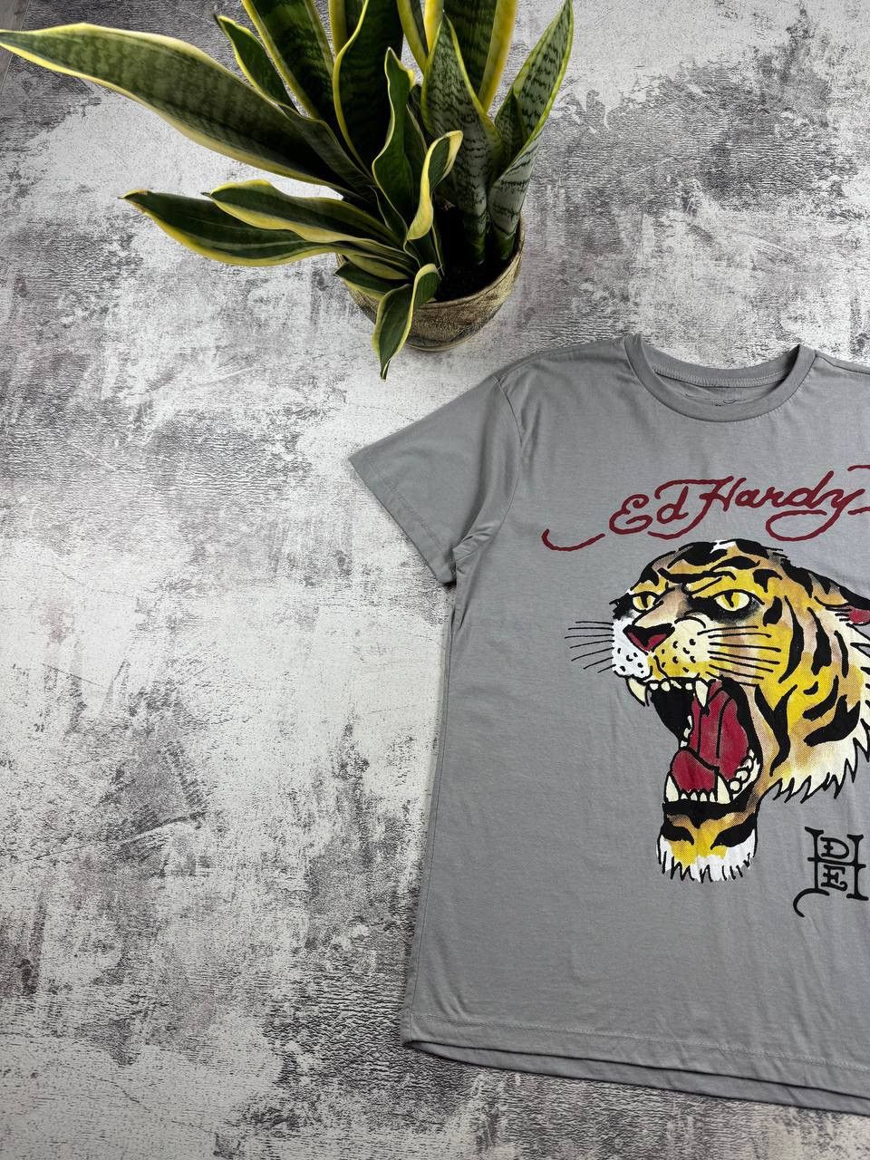 Ed Hardy Ed Hardy Tiger Logo Men’s M Size Graphic Hip Hop Logo Gray T Shirt Tee Jersey Size US M / EU 48-50 / 2 - 2 Thumbnail