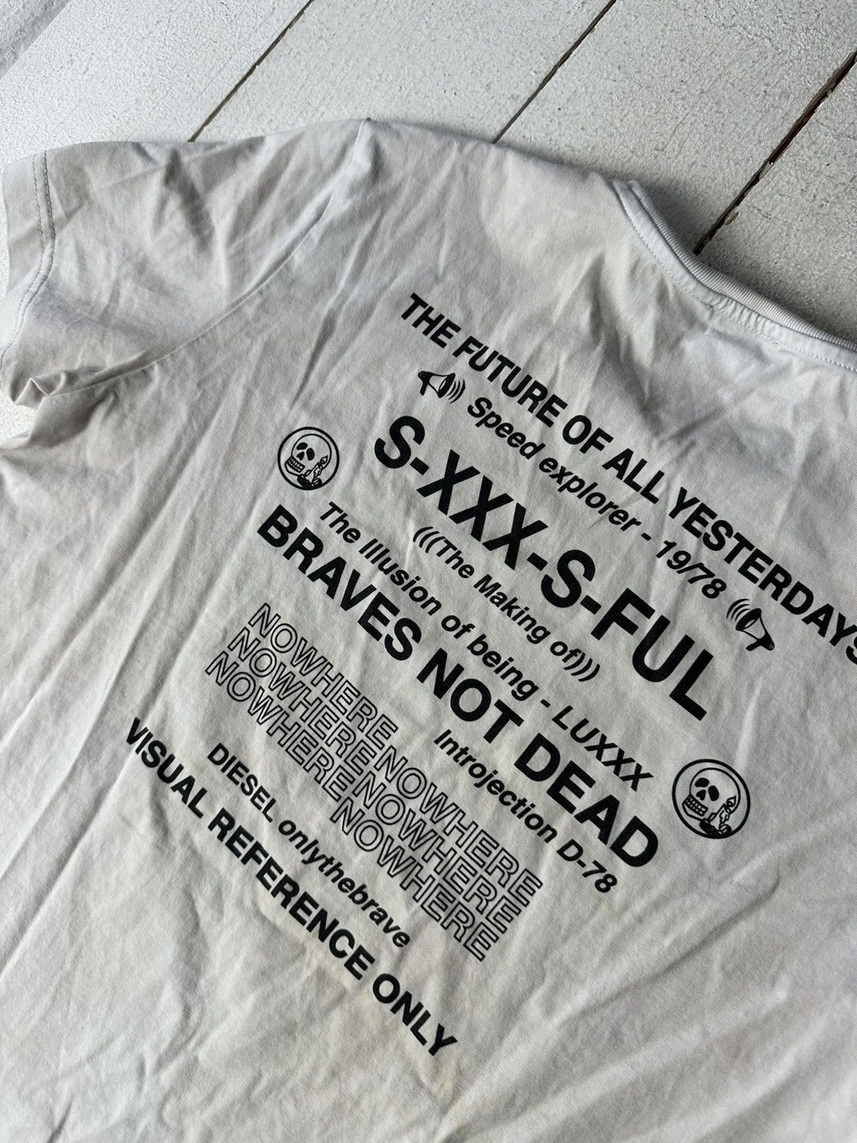 Diesel 🚨DIESEL AVANT GARDE ARCHIVE VINTAGE BIG LOGO T-SHIRT Y2K TEE Size US S / EU 44-46 / 1 - 11 Thumbnail