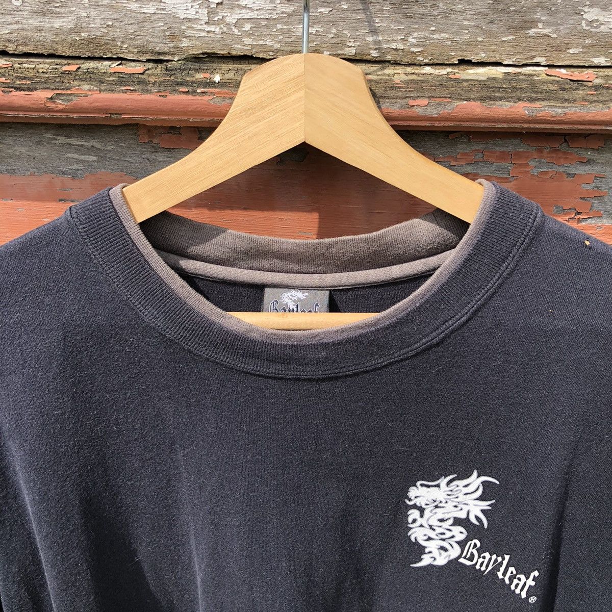 Vintage 🔥Sunfaded🔥 Vintage y2k Bavaleaf Dragon Tshirt Size US L / EU 52-54 / 3 - 6 Thumbnail
