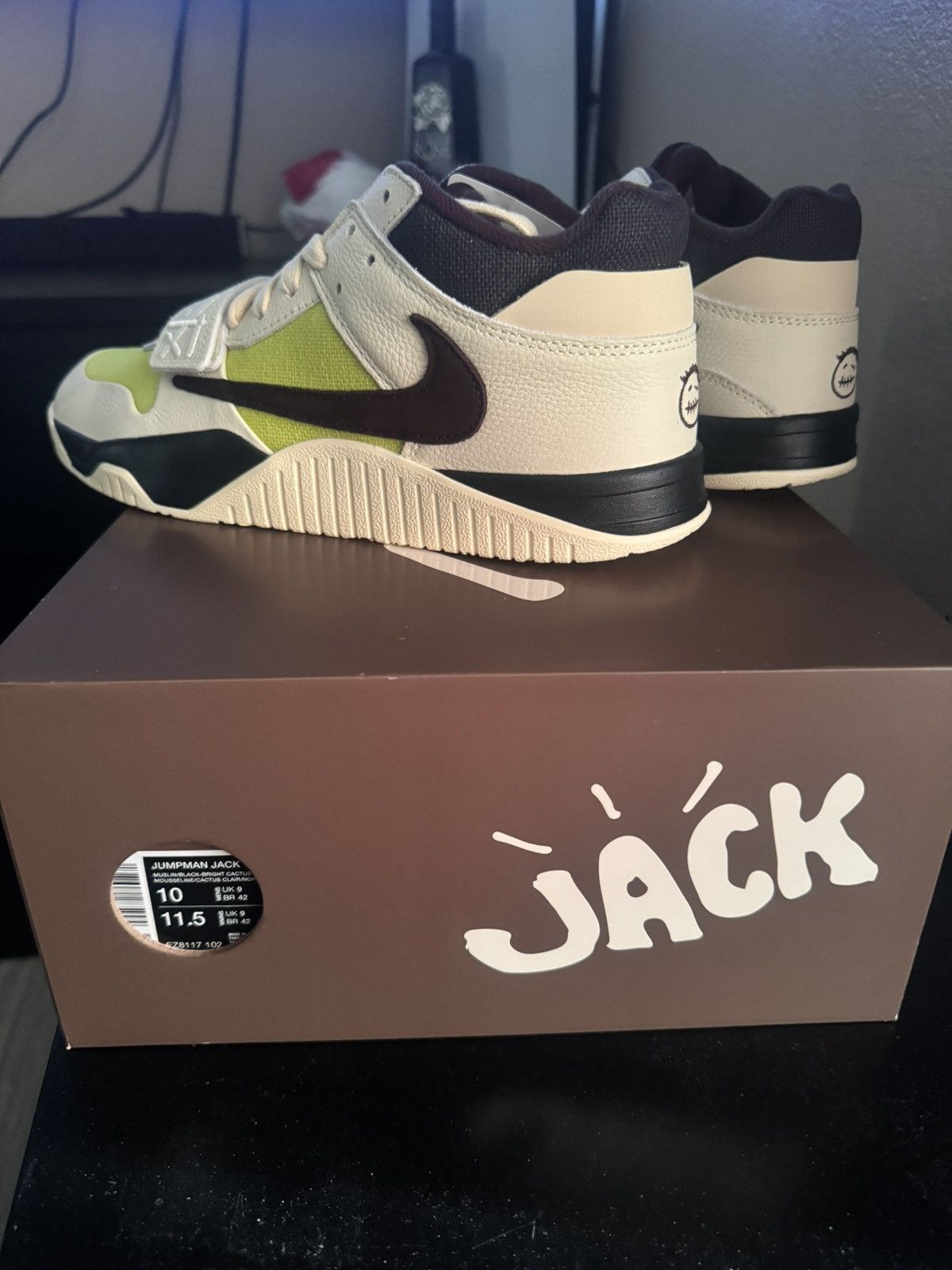 Nike × Travis Scott Jumpman Jack TR Size US 10 / EU 43 - 2 Thumbnail