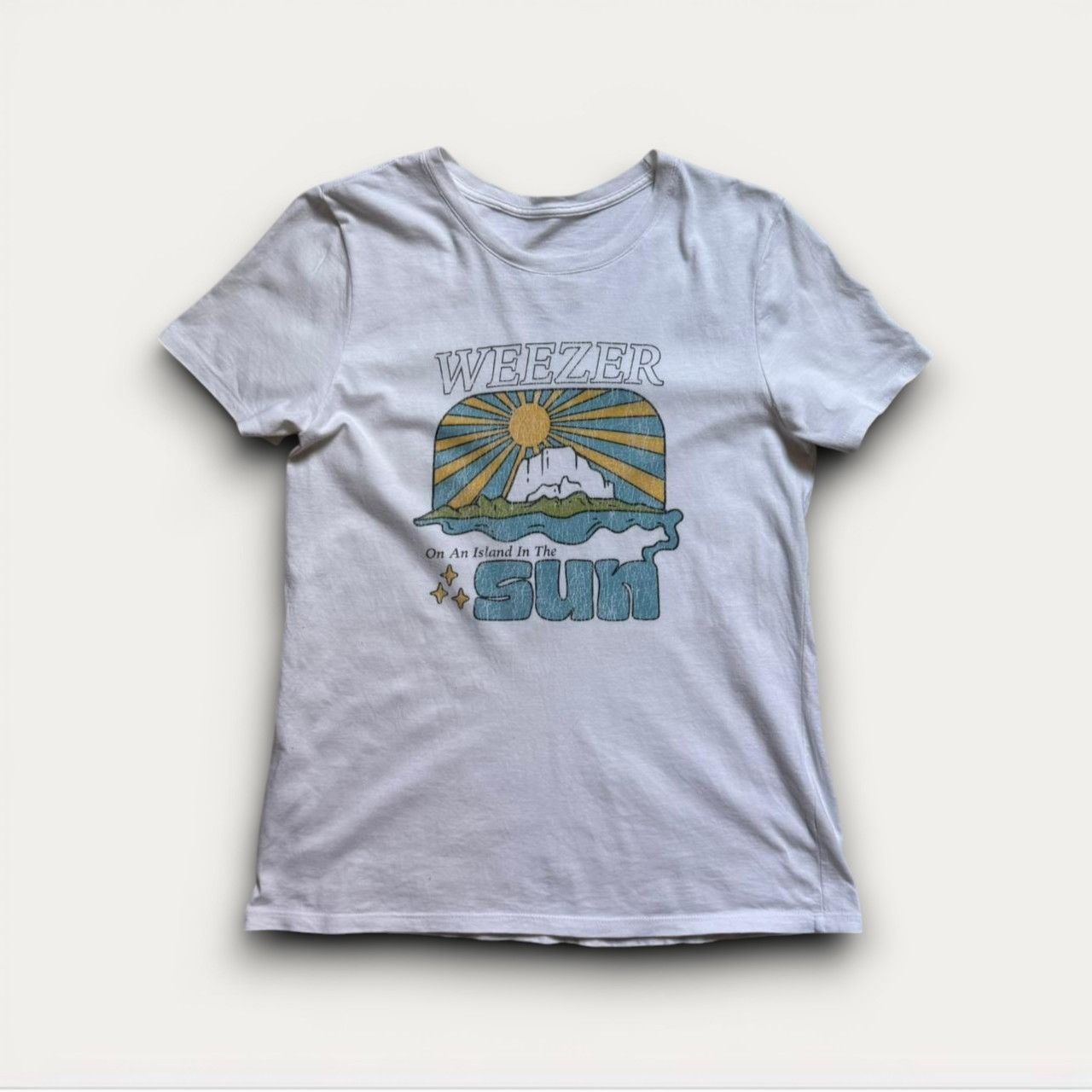 Band Tees Vintage Y2K Weezer Island In The Sun T-Shirt Size M / US 6-8 / IT 42-44 - 1 Thumbnail