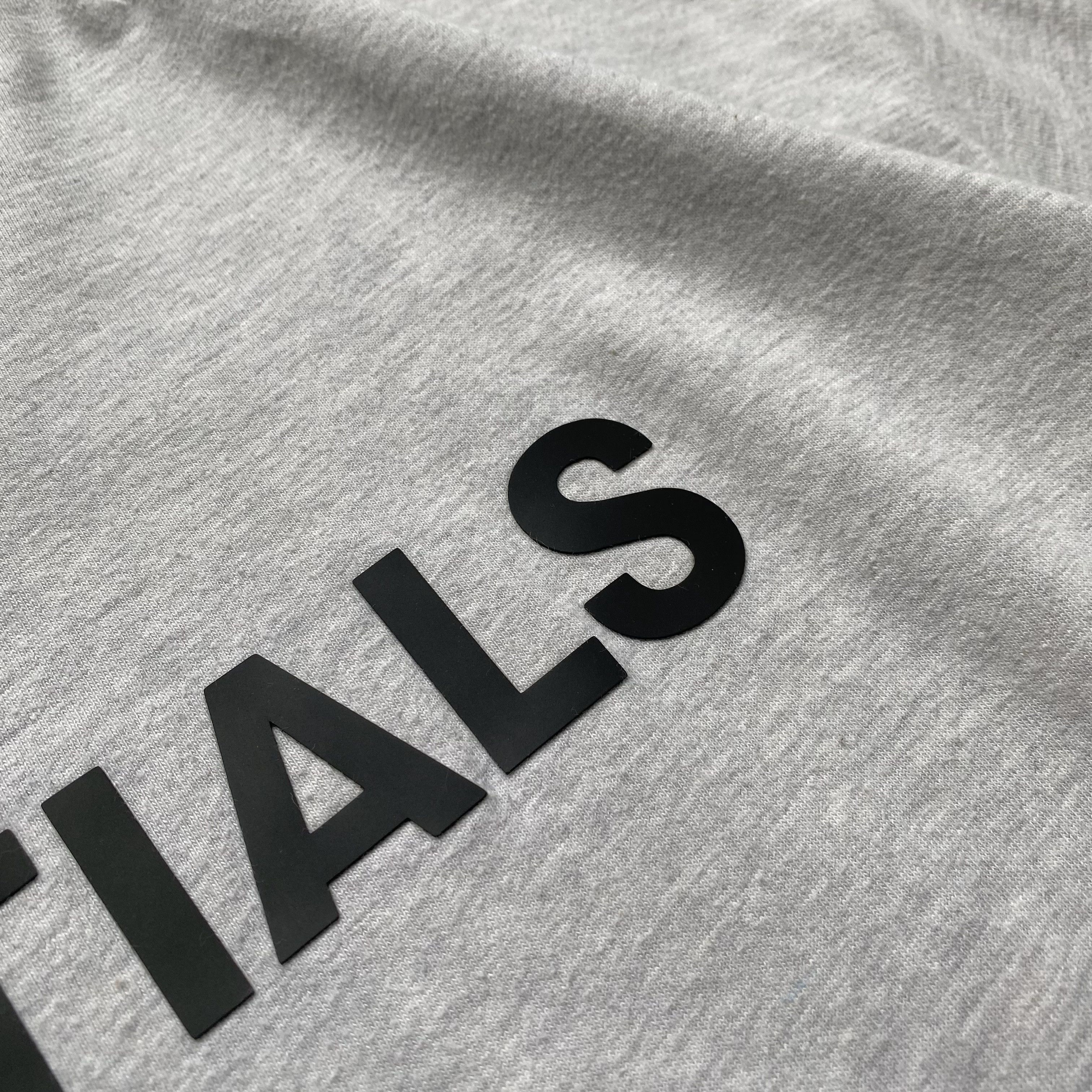 Fear of God 🕸️ Vintage Essentials Fear of Good tee oversized Size US XL / EU 56 / 4 - 7 Thumbnail