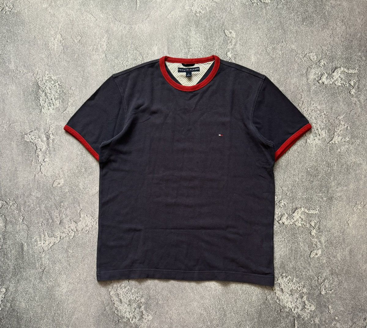 Tommy Hilfiger × Vintage Tommy Hilfiger M vintage faded tee T-shirt polo Size US M / EU 48-50 / 2 - 4 Thumbnail
