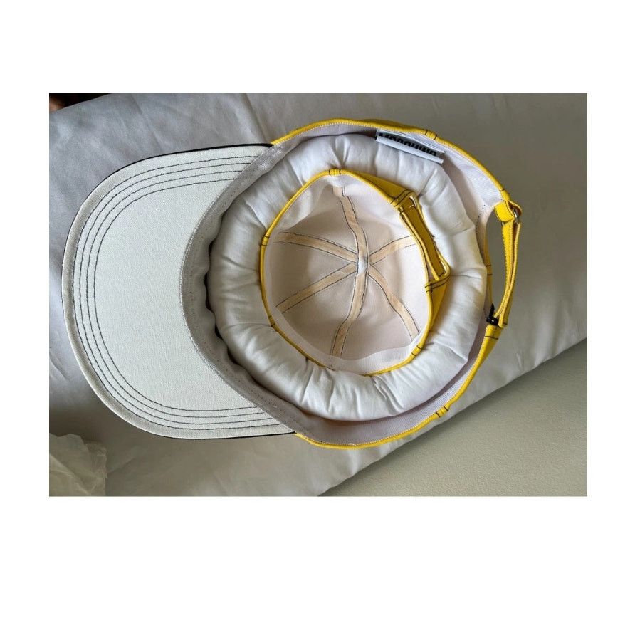 Moschino AW20 MOSCHINO Couture Jeremy Scott GIGANTIC SNAPBACK HAT Size ONE SIZE - 13 Thumbnail