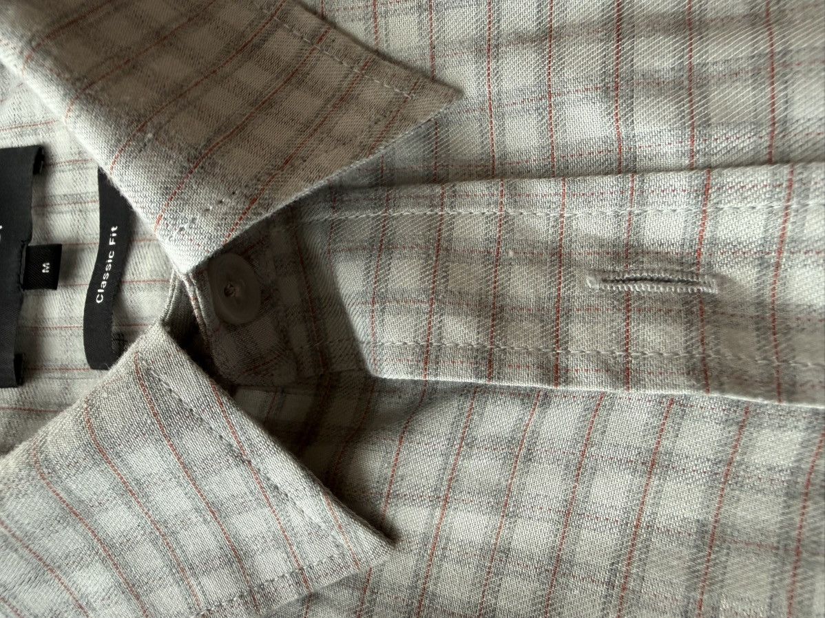 Vince Vince Classic Fit Button-Down Shirt — Size Medium | Neutral Size US M / EU 48-50 / 2 - 8 Thumbnail