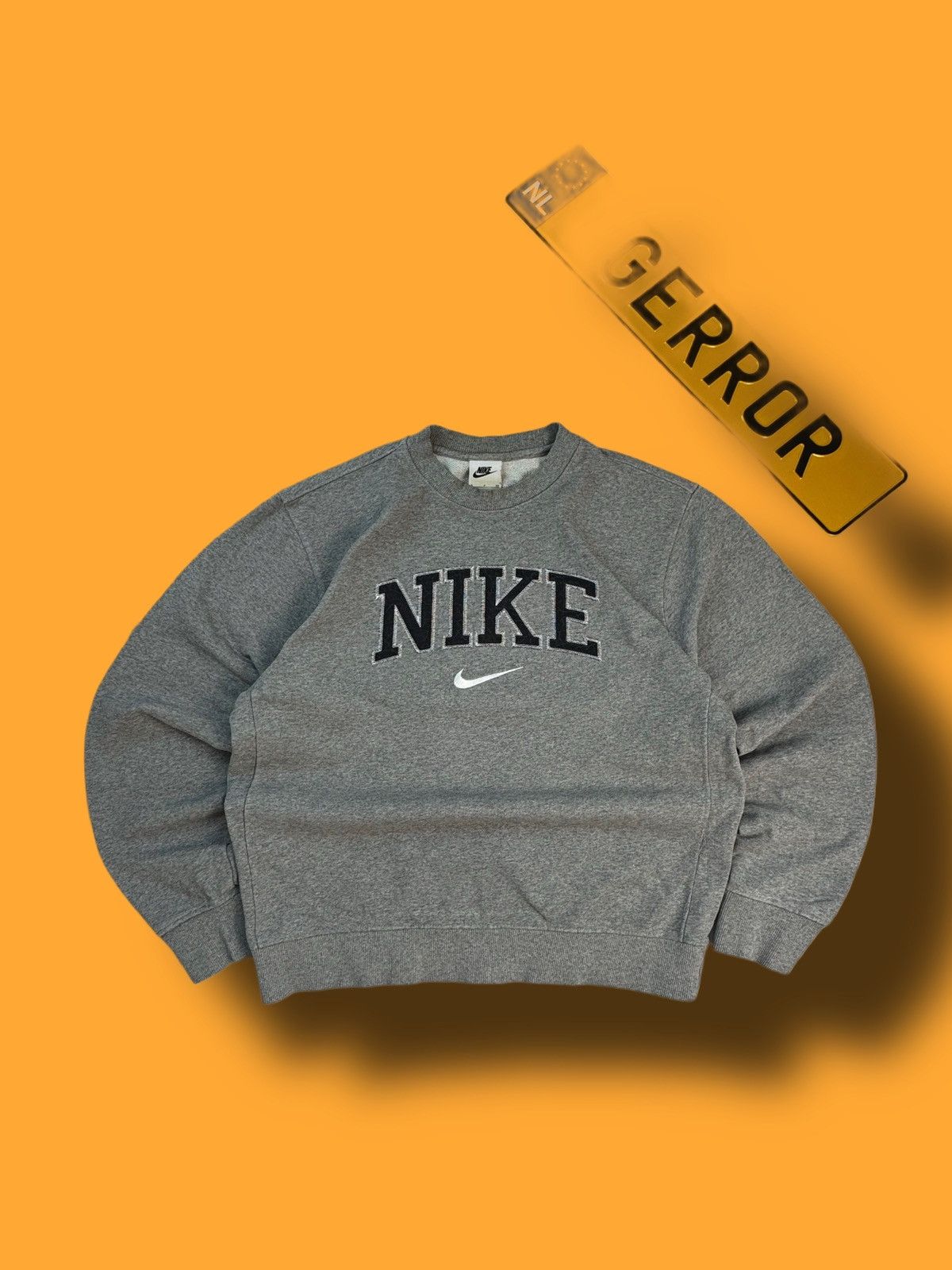 Nike × Vintage NIKE VINTAGE CENTER LOGO OVERSIZE BOXY SWEATSHIRT Size US S / EU 44-46 / 1 - 1 Thumbnail
