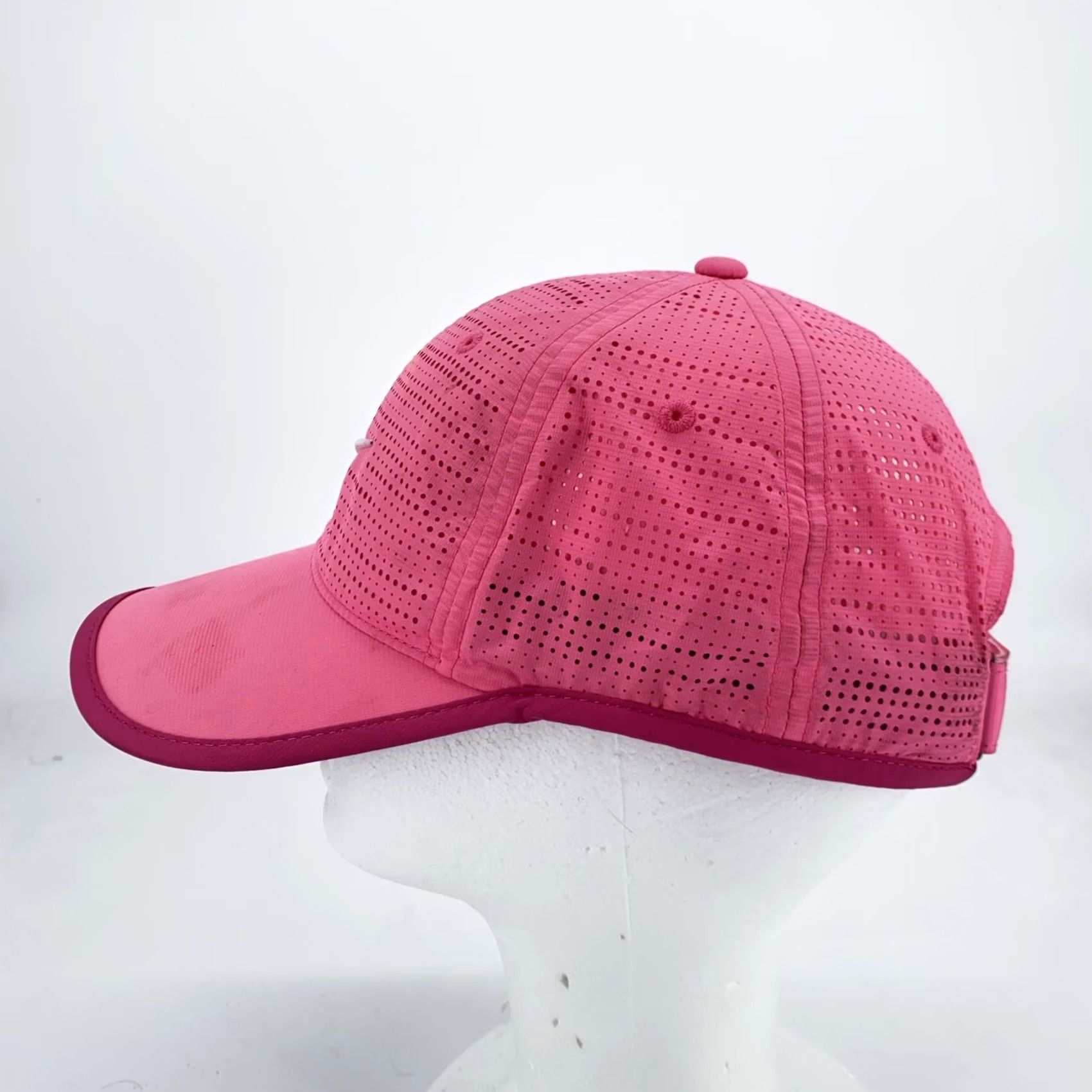 Nike Nike Womens Golf Hat Cap Strap Back Perforated Lightweight Embroidered One Size Size ONE SIZE - 4 Thumbnail