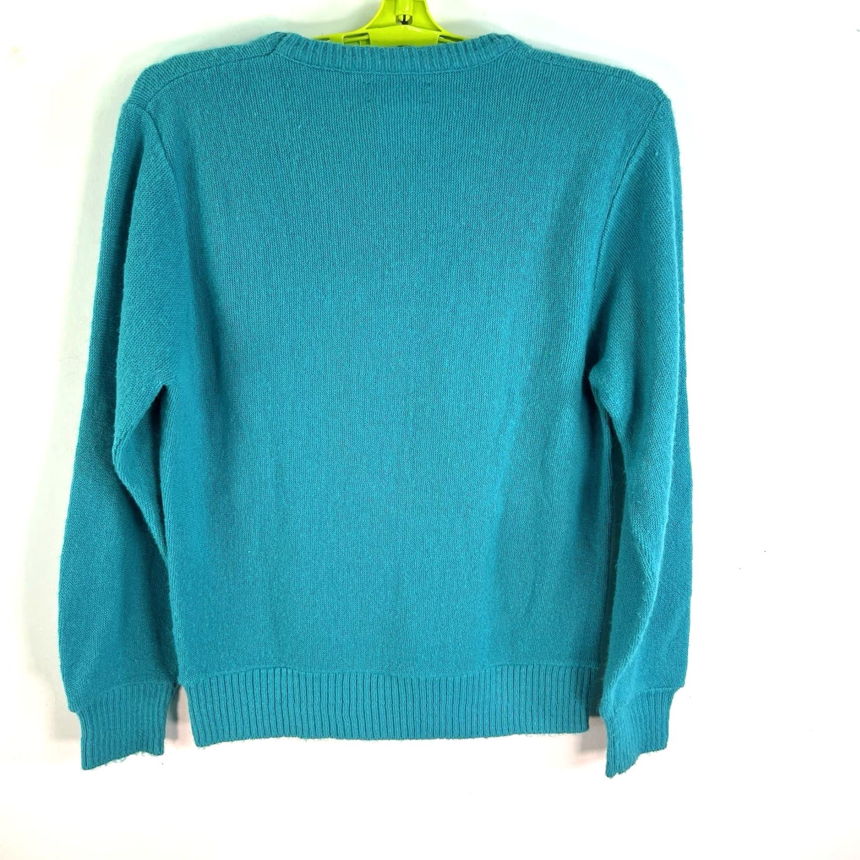 Lacoste VINTAGE Lacoste Women’s Logo V-Neck Sweater Green Size 36 100% Acrylic Casual Long Sleeve Pullover Size XS / US 0-2 / IT 36-38 - 6 Thumbnail