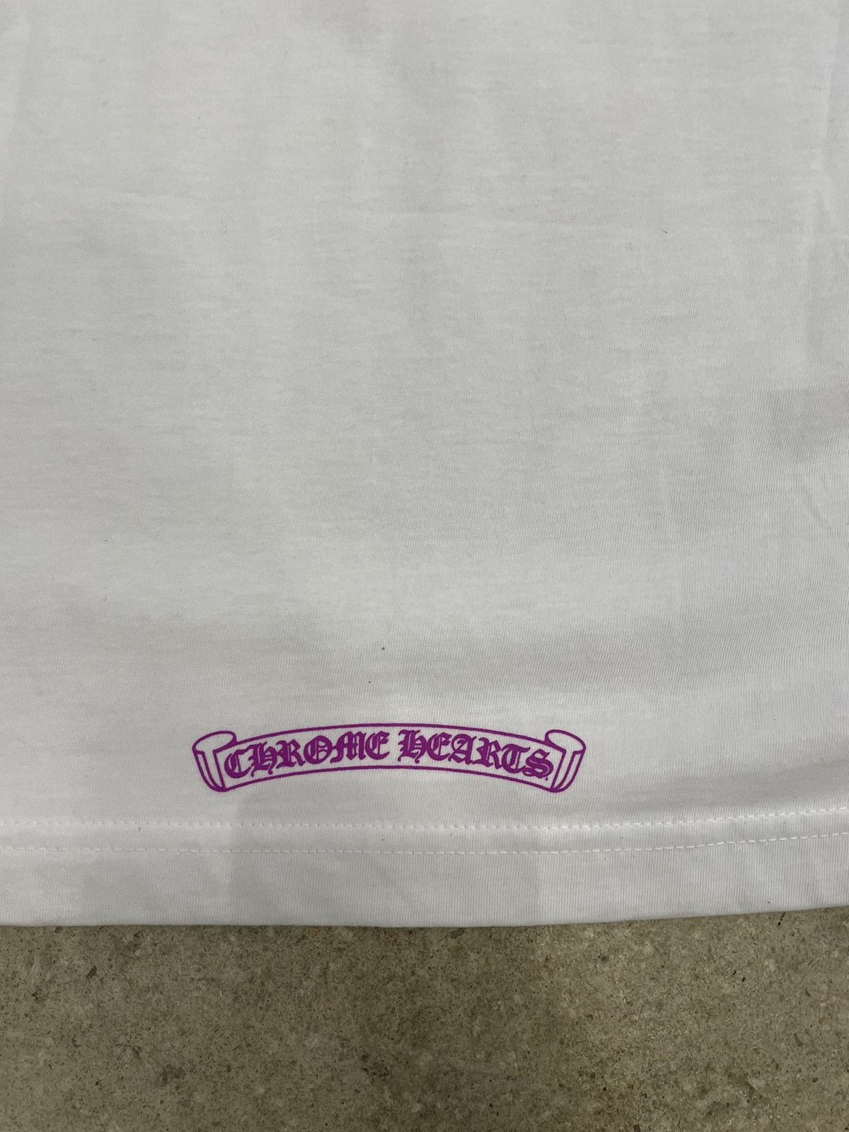Chrome Hearts Chrome Hearts Purple Script Logo Tee White Size US L / EU 52-54 / 3 - 7 Thumbnail