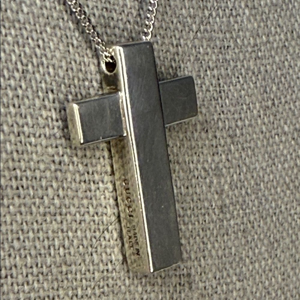 Gucci Gucci Sterling Silver Cross Pendant Necklace 16in Chain 925 Size ONE SIZE - 4 Thumbnail