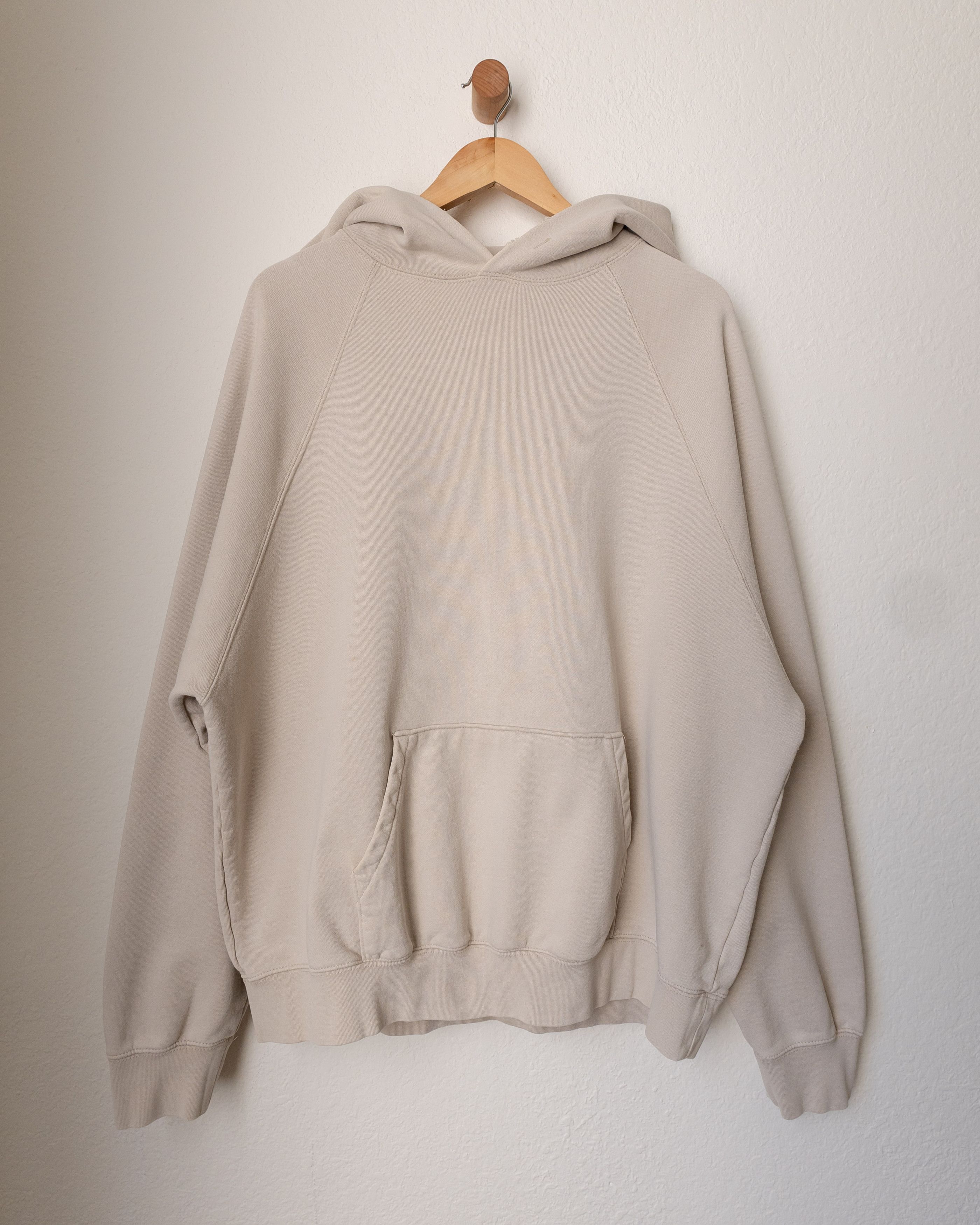 パーカー・フーディ FEAR OF GOD Men Hoodies FGE25051211FLC 252BEIGE Beige Fear of God Eternal Hoodie - Dusty Beige – Kith