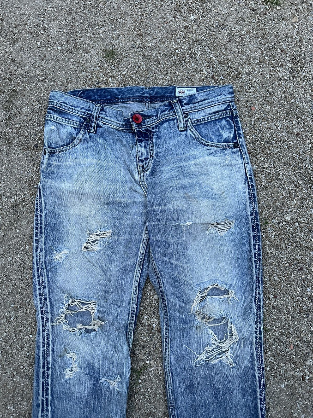 Japanese Brand Rodeo Crowns distressed denim Size US 32 / EU 48 - 6 Thumbnail