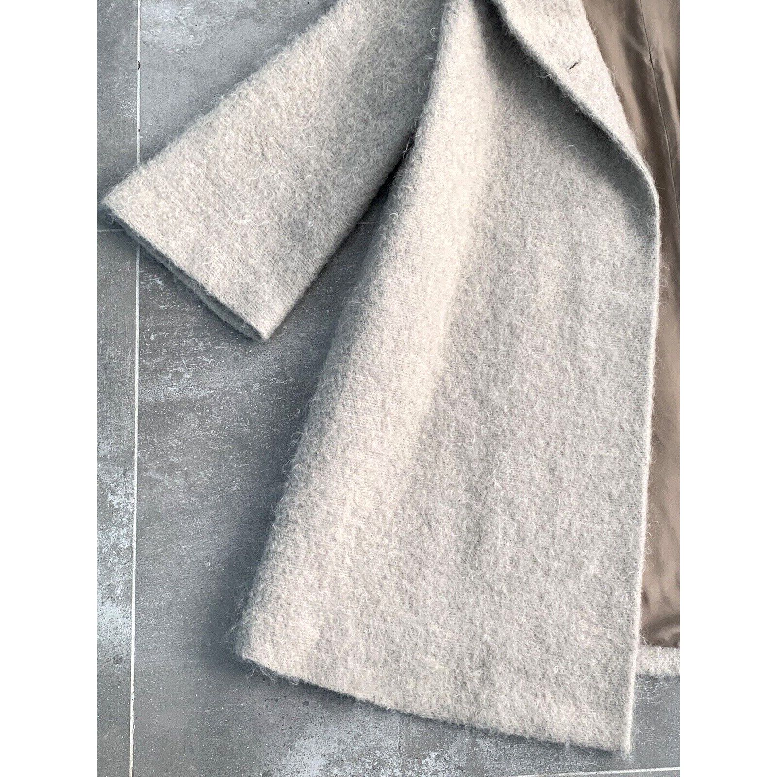 Carolina Herrera Women's CAROLINA HERRERA Mohair Trench Coat Jacket M / 12 Size M / US 6-8 / IT 42-44 - 13 Thumbnail