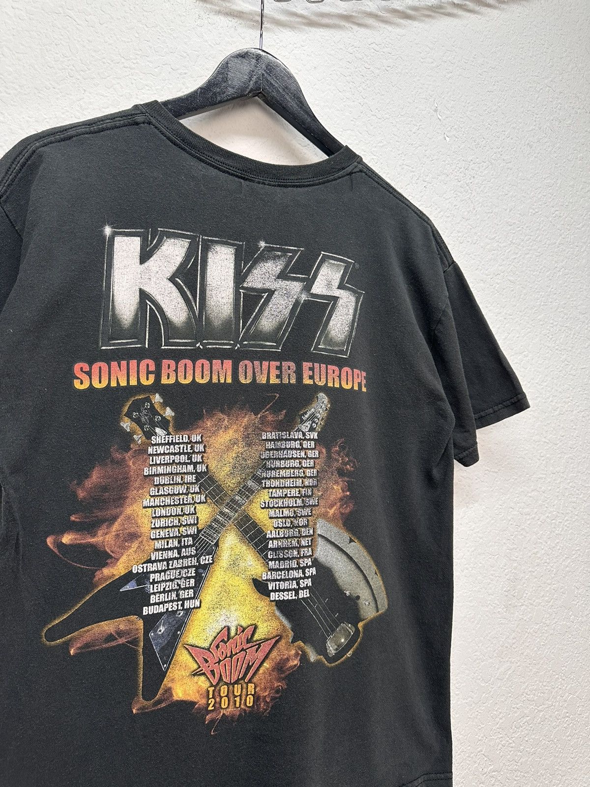 KISS Vintage Merch Kiss T-shirt Faded Punk Rock Band tee Opium Size US M / EU 48-50 / 2 - 10 Thumbnail