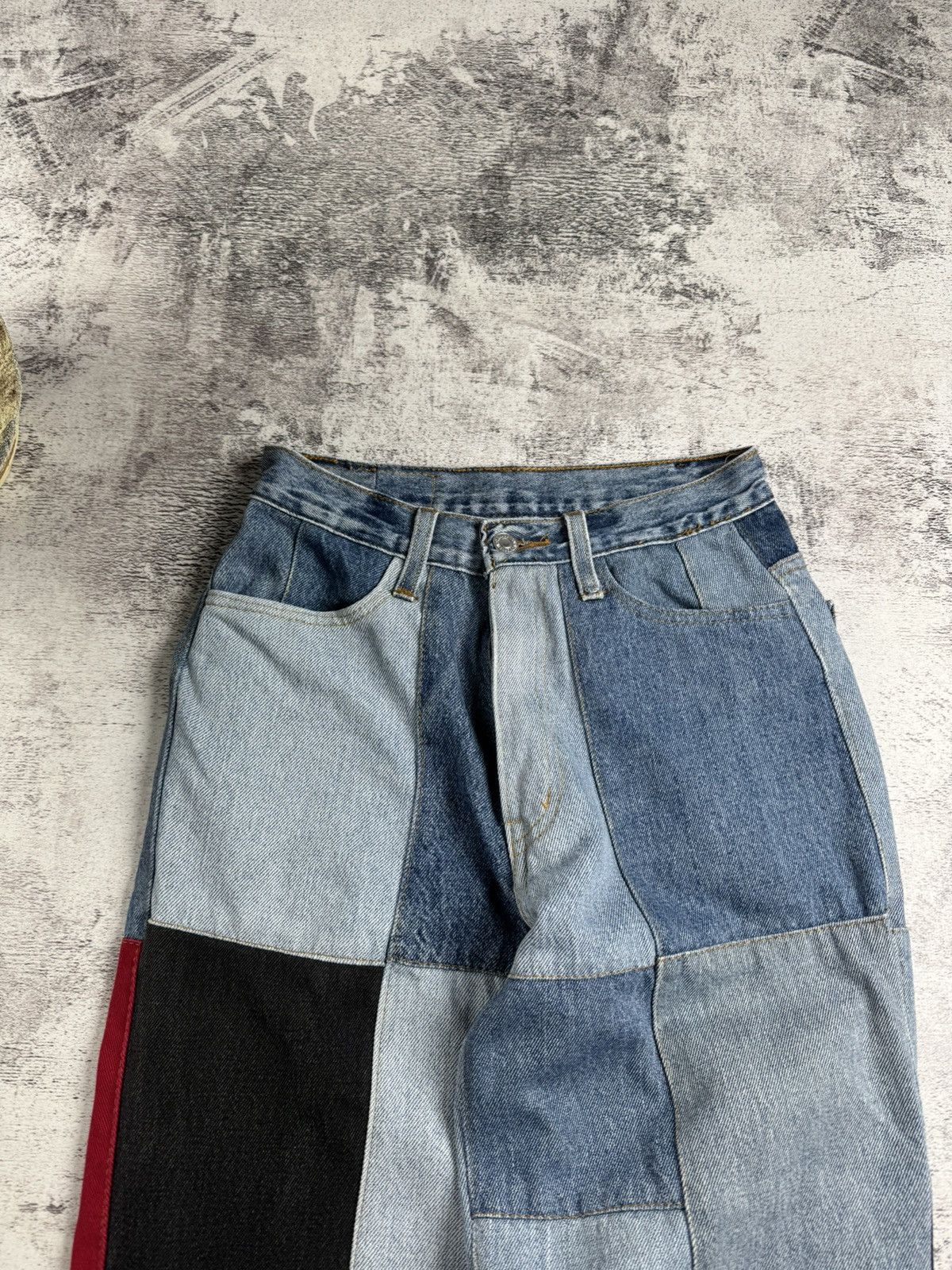 Levi's Levis’s Patchwork Women’s Straight Reworked 26 Size Vintage Denim Jeans Trousers Size 26" / US 2 / IT 38 - 15 Thumbnail