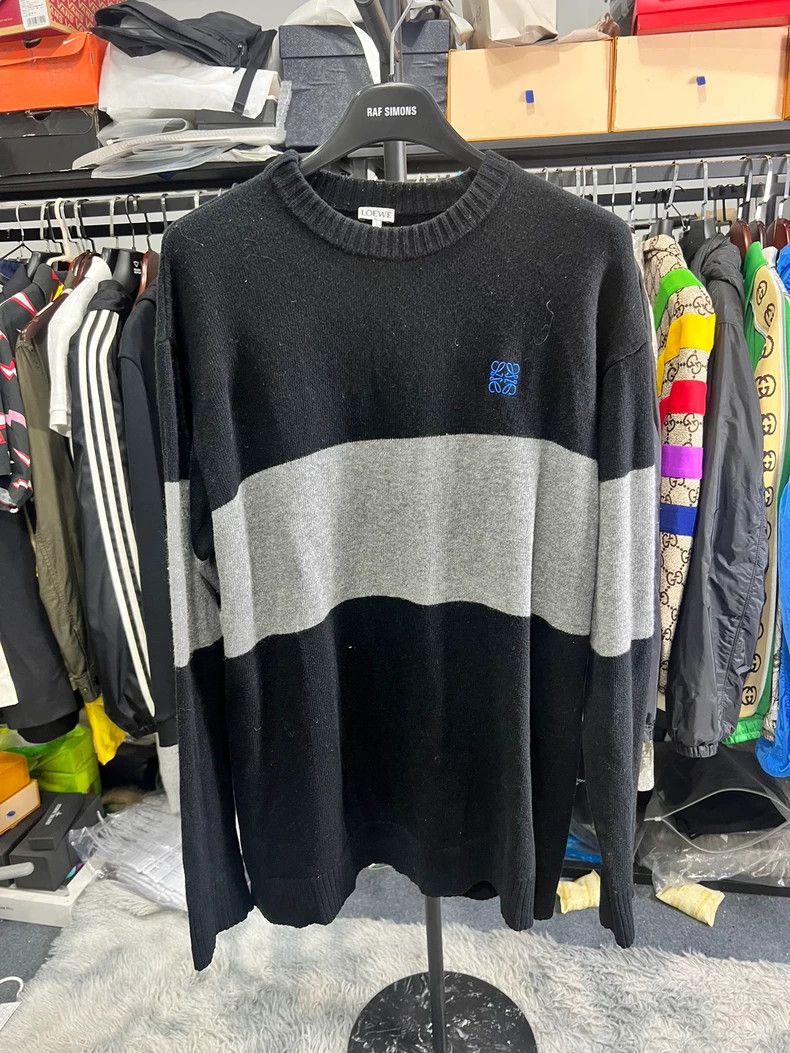 Loewe LOEWE Wool sweater Size US L / EU 52-54 / 3 - 1 Thumbnail
