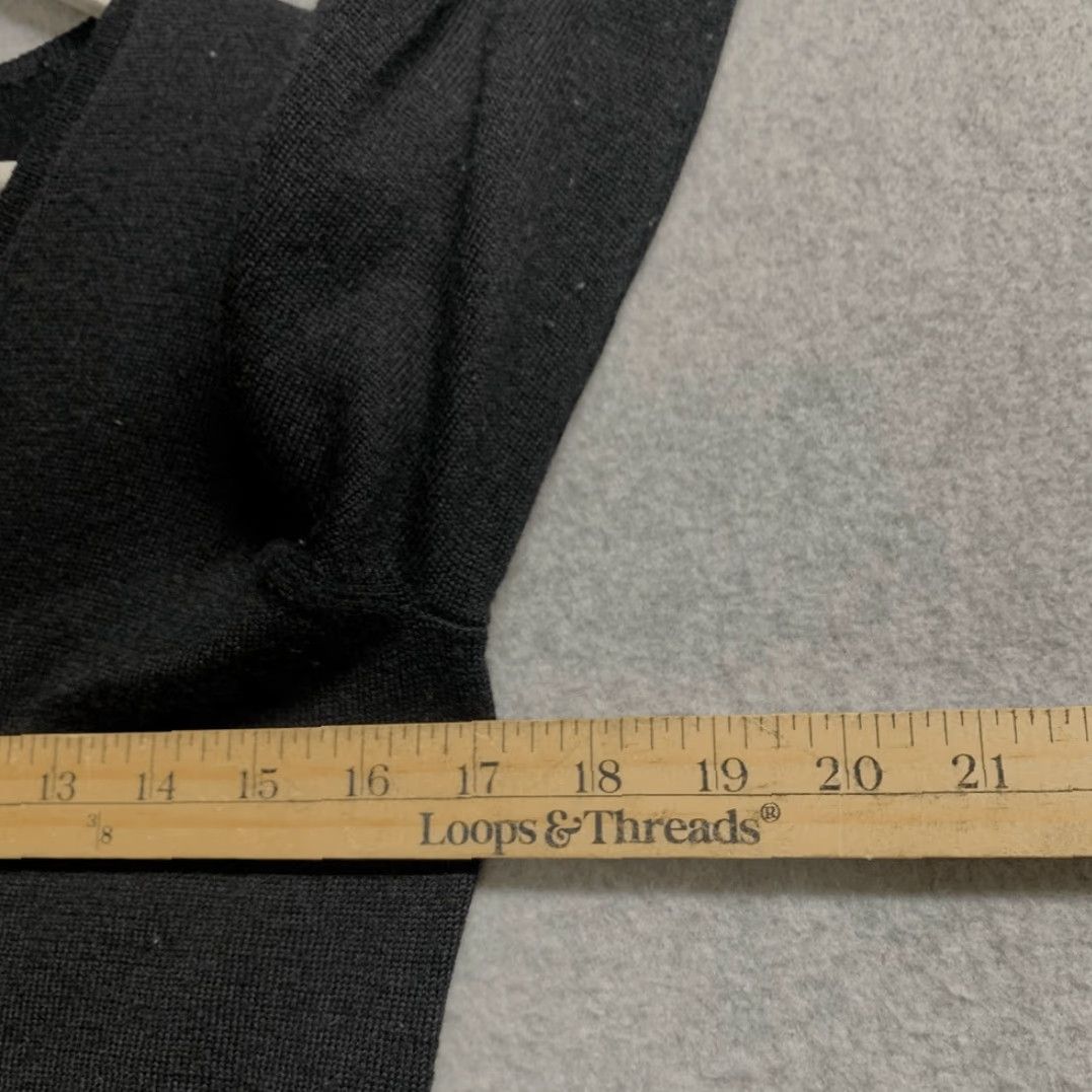 Ann Taylor Ann Taylor Sweater Womens Size M Pullover Black V-Neck Long Sleeve Size M / US 6-8 / IT 42-44 - 2 Thumbnail