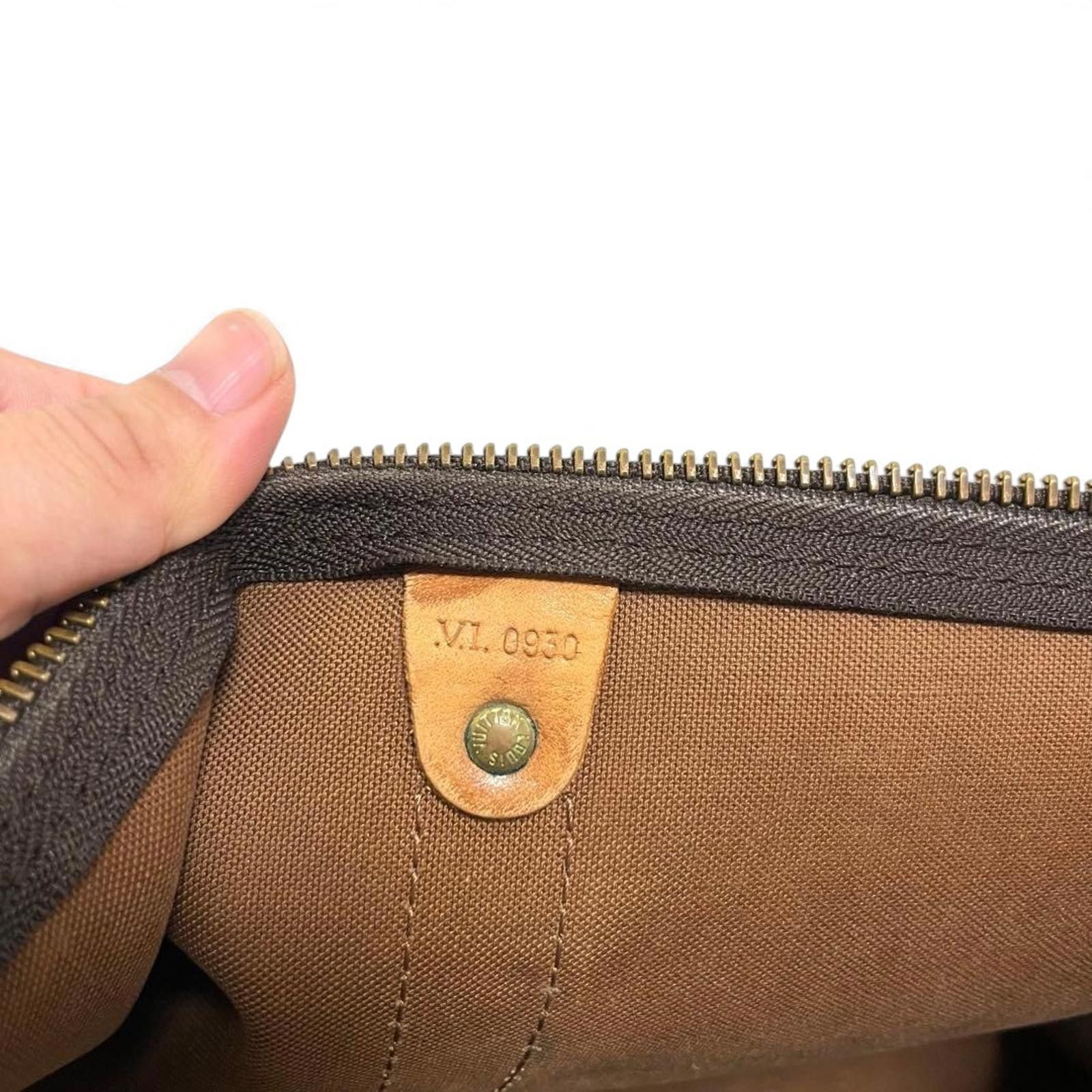 Louis Vuitton Louis Vuitton - Travel Bag Monogram Canvas Size ONE SIZE - 7 Thumbnail