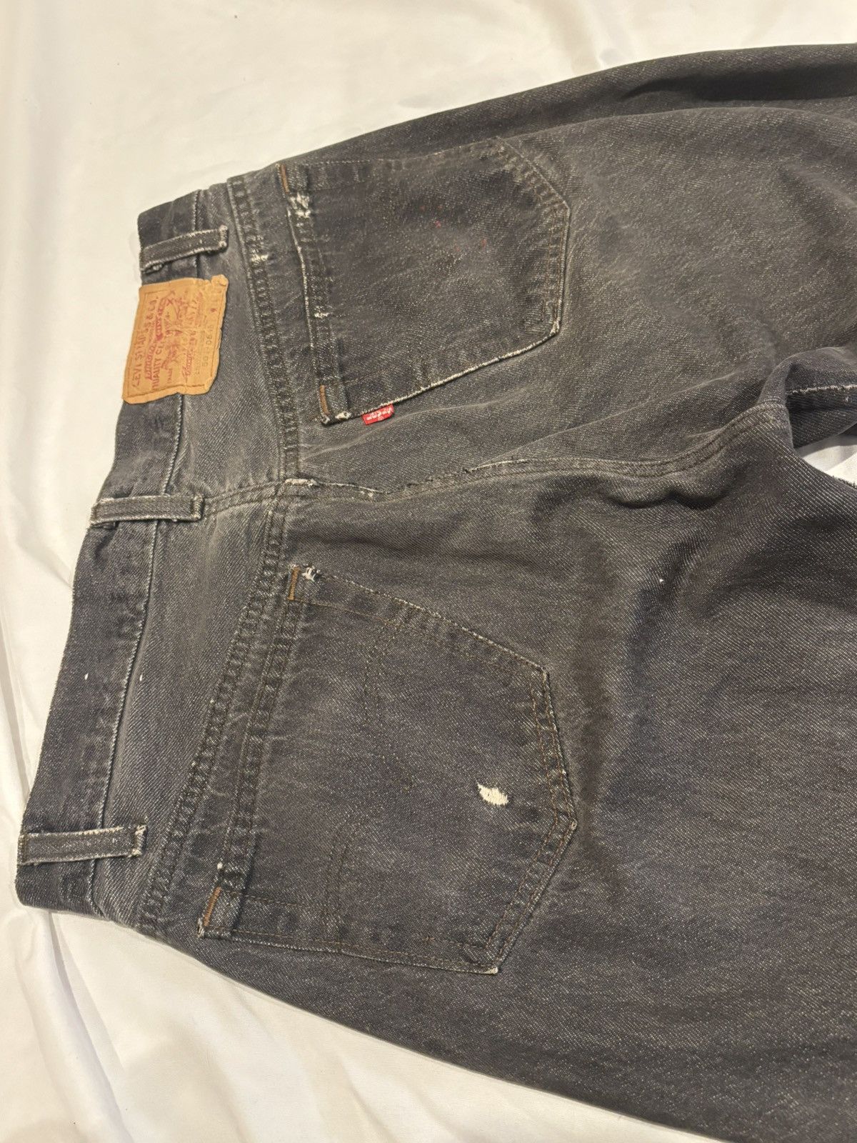 Levi's Distressed 80s Levi's 501-0658 Black Yarn Dyed Denim 32 × 28 Size US 32 / EU 48 - 11 Thumbnail