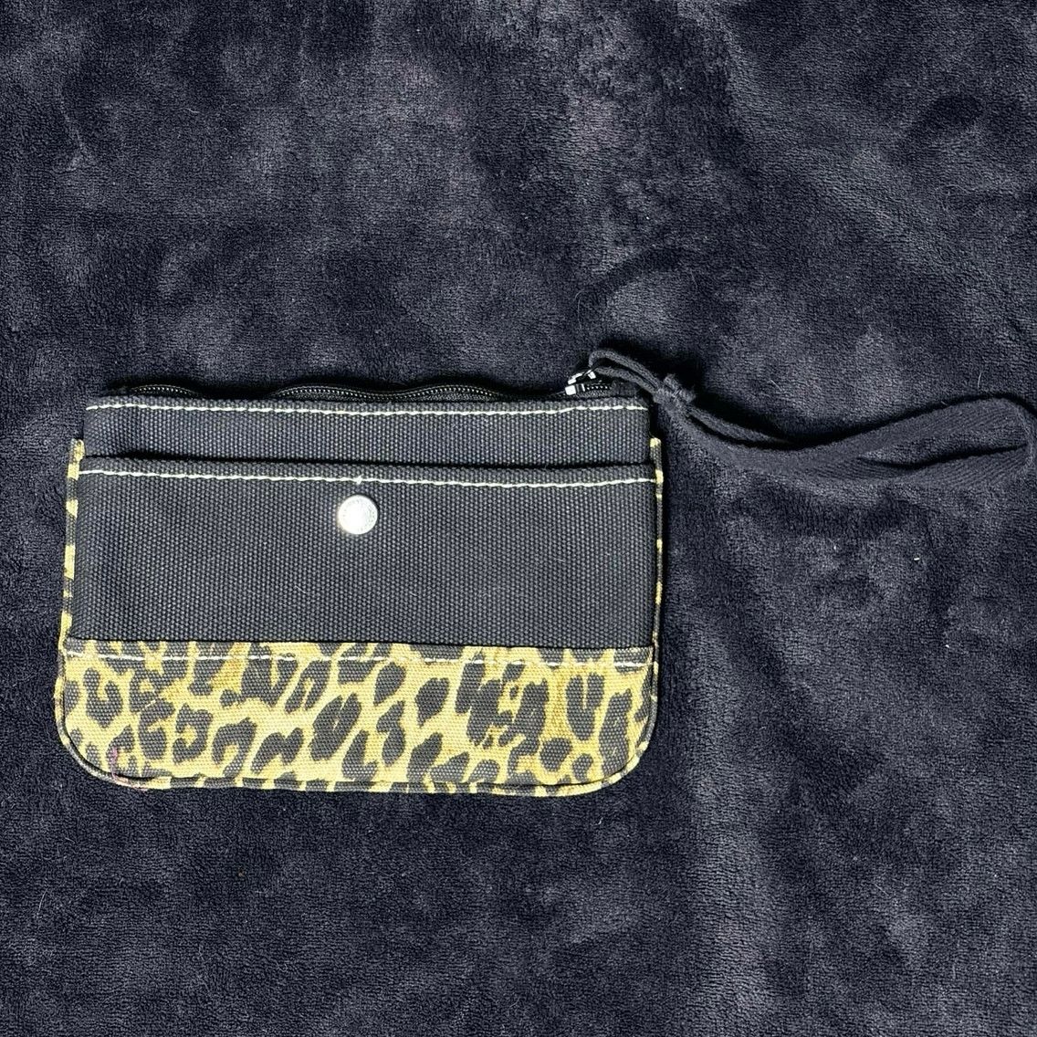 Other Black & Tan Cheetah Wristlet Wallet Size ONE SIZE - 1 Thumbnail