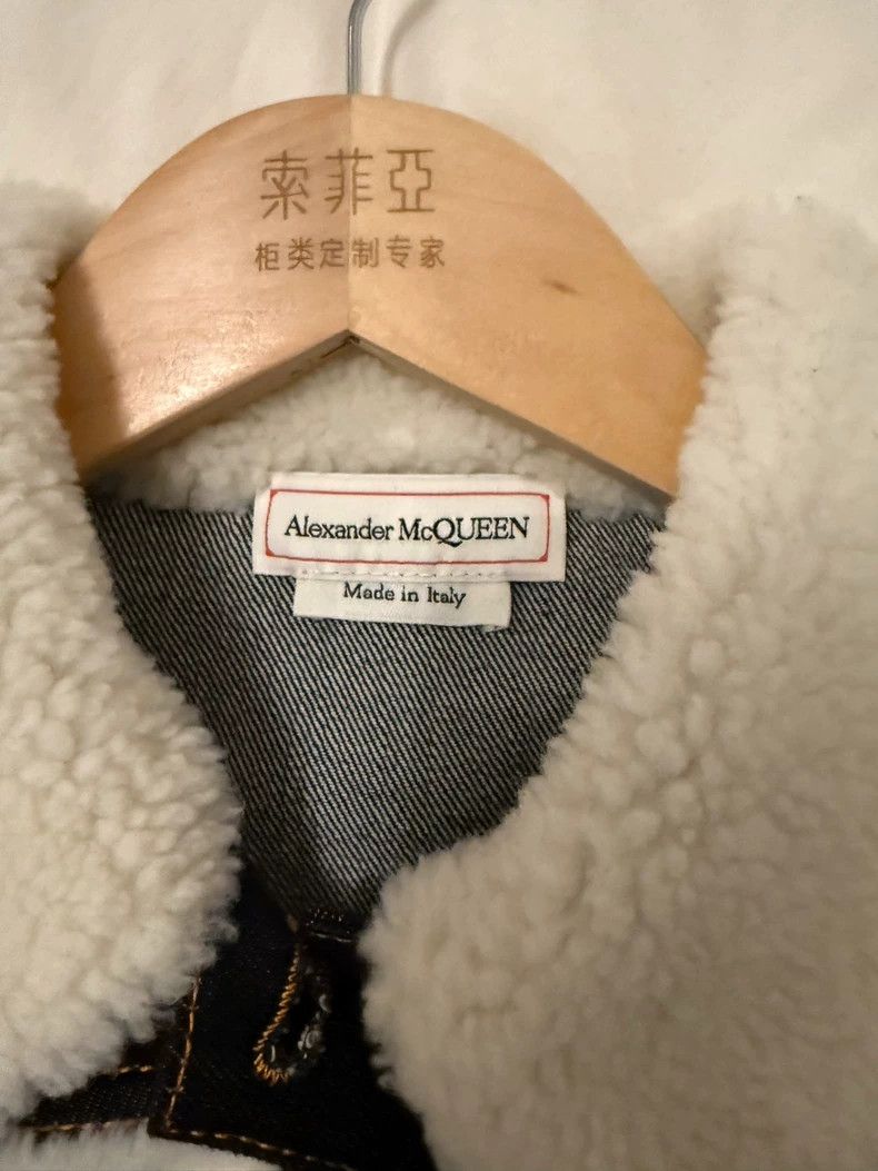 Alexander McQueen Alexander McQUEEN Lamb wool denim patchwork jacket, classic Size XS / US 0-2 / IT 36-38 - 3 Thumbnail