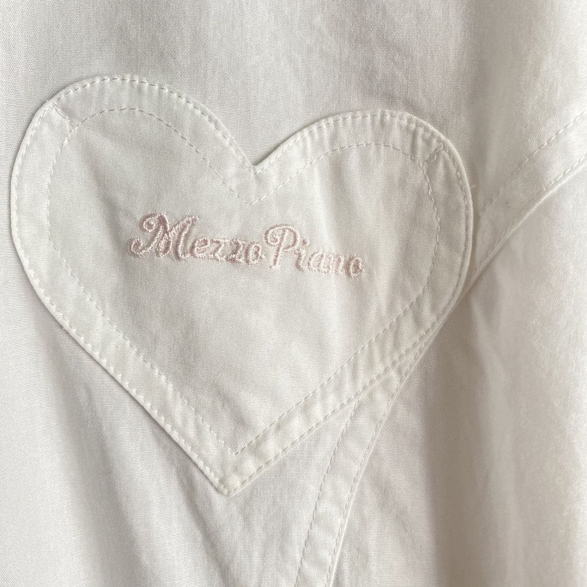 Japanese Brand MEZZO PIANO White Shirt with Heart Pocket Size L / US 10 / IT 46 - 10 Thumbnail
