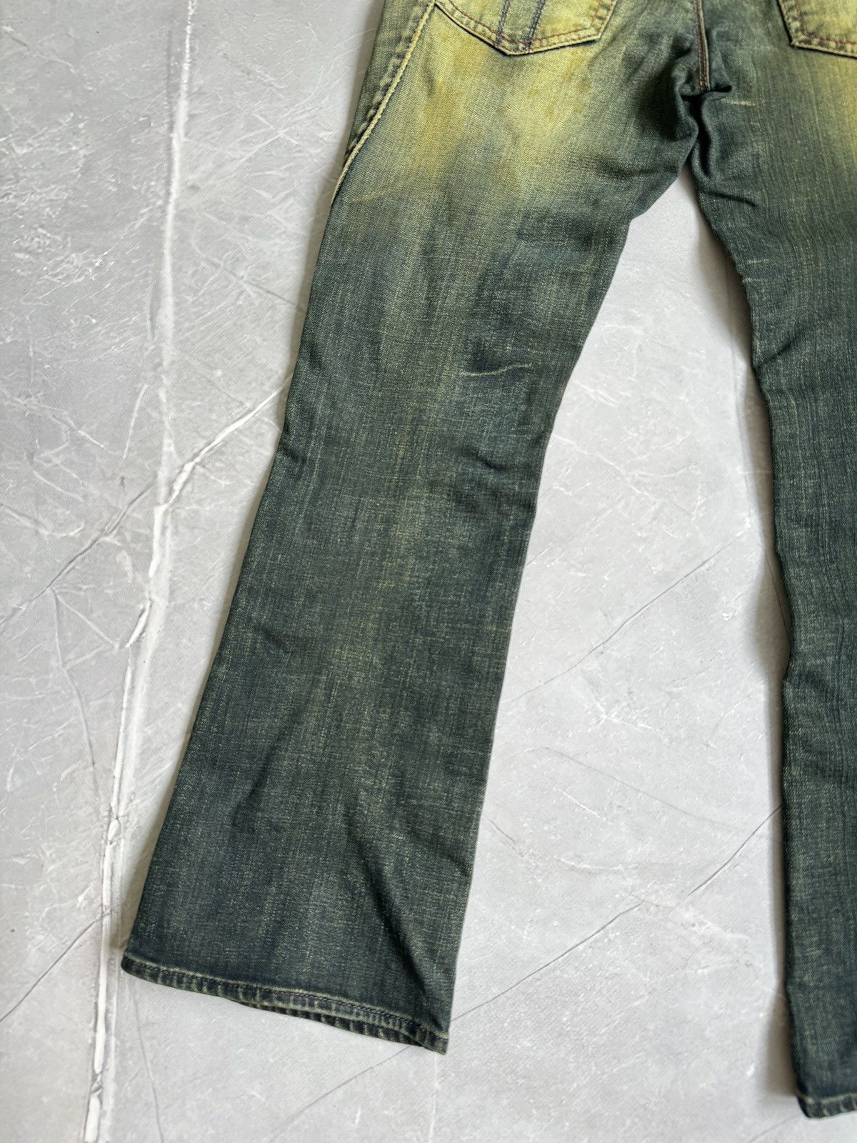 Miss Sixty Y2K Vintage Miss Sixty Flip Vargo Dirty Denim Jeans Bootcut Size 28" / US 6 / IT 42 - 14 Thumbnail